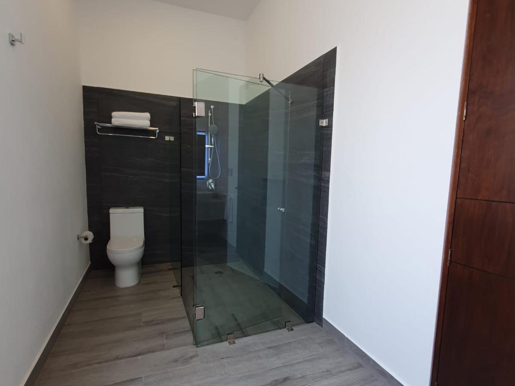 King Room with Pool View - Photo 2