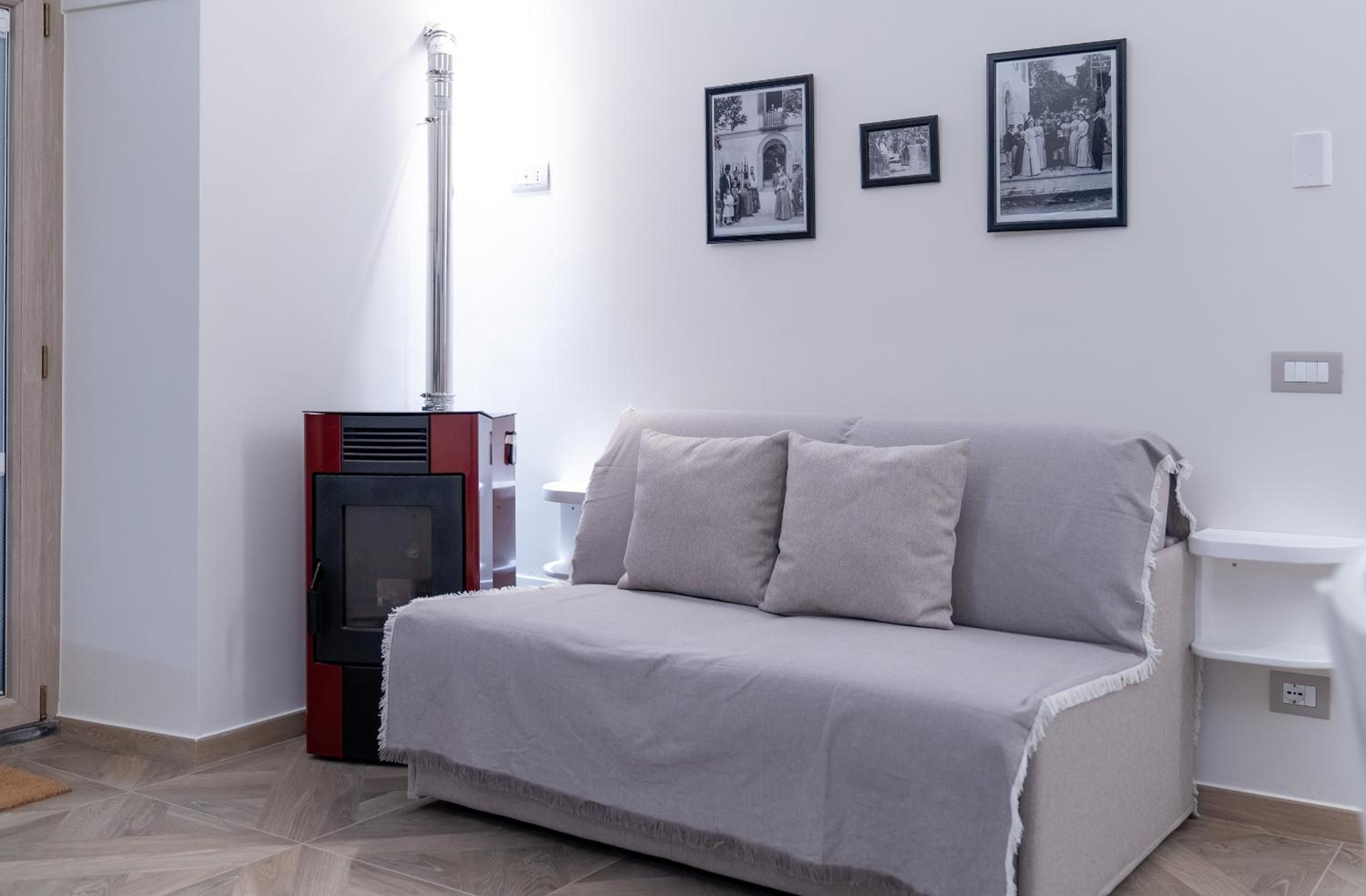 Two-Bedroom Apartment with Garden View photo 2