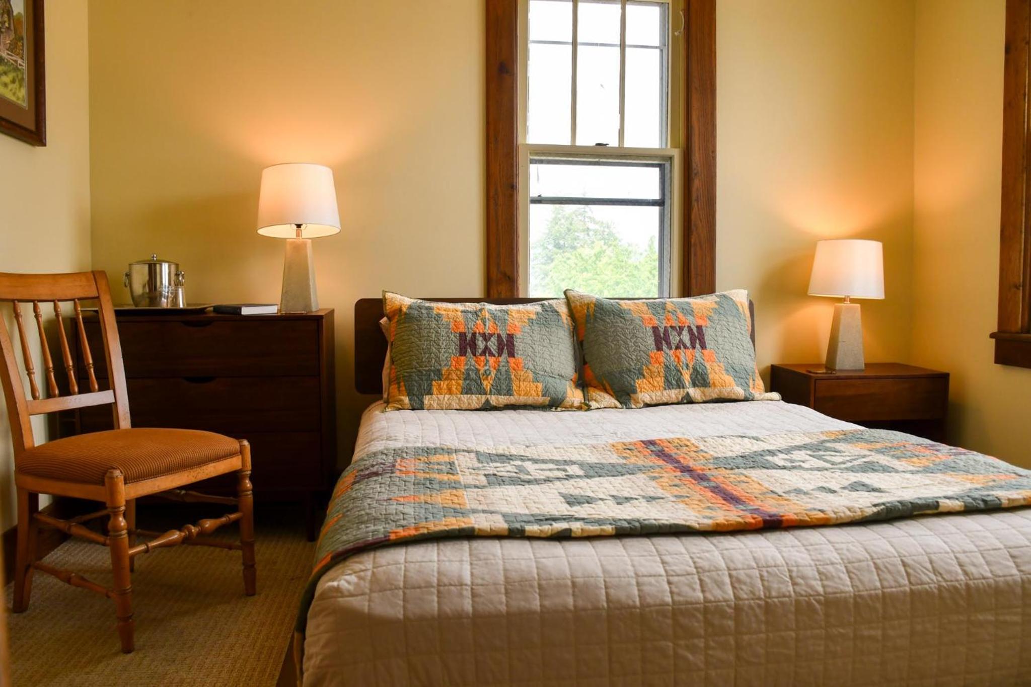 Deluxe Queen Room photo 1
