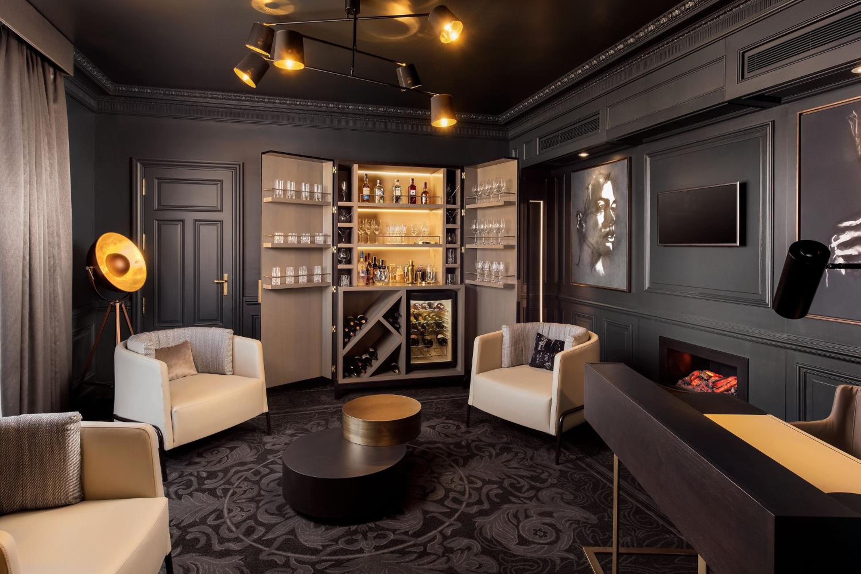 Royal Suite