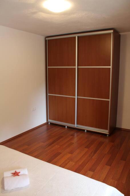 Three-Bedroom Apartment photo 1