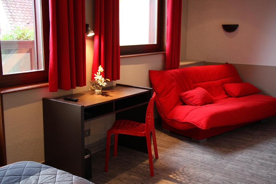 Deluxe Room - Photo 2