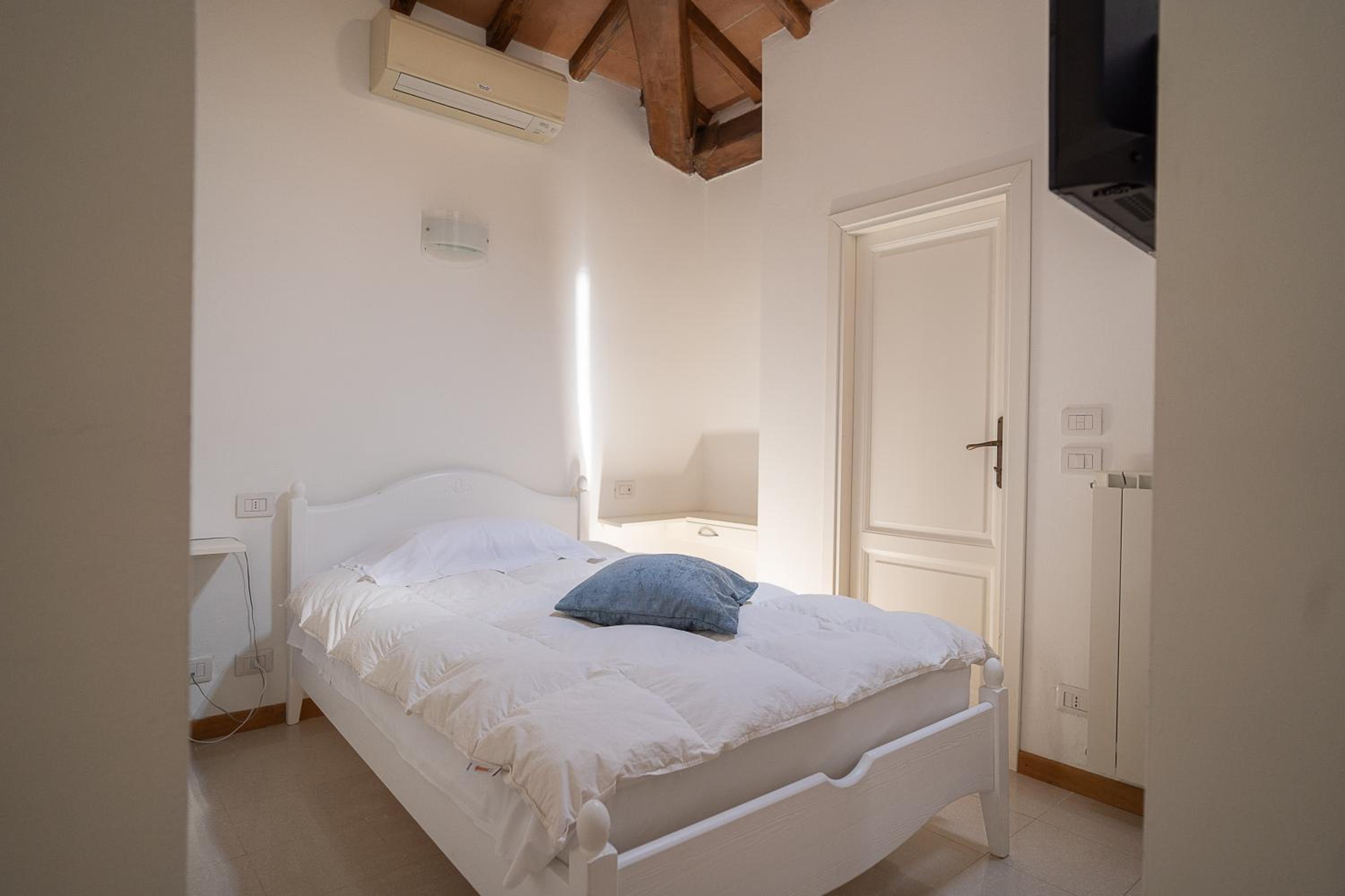 Single Room - Attic