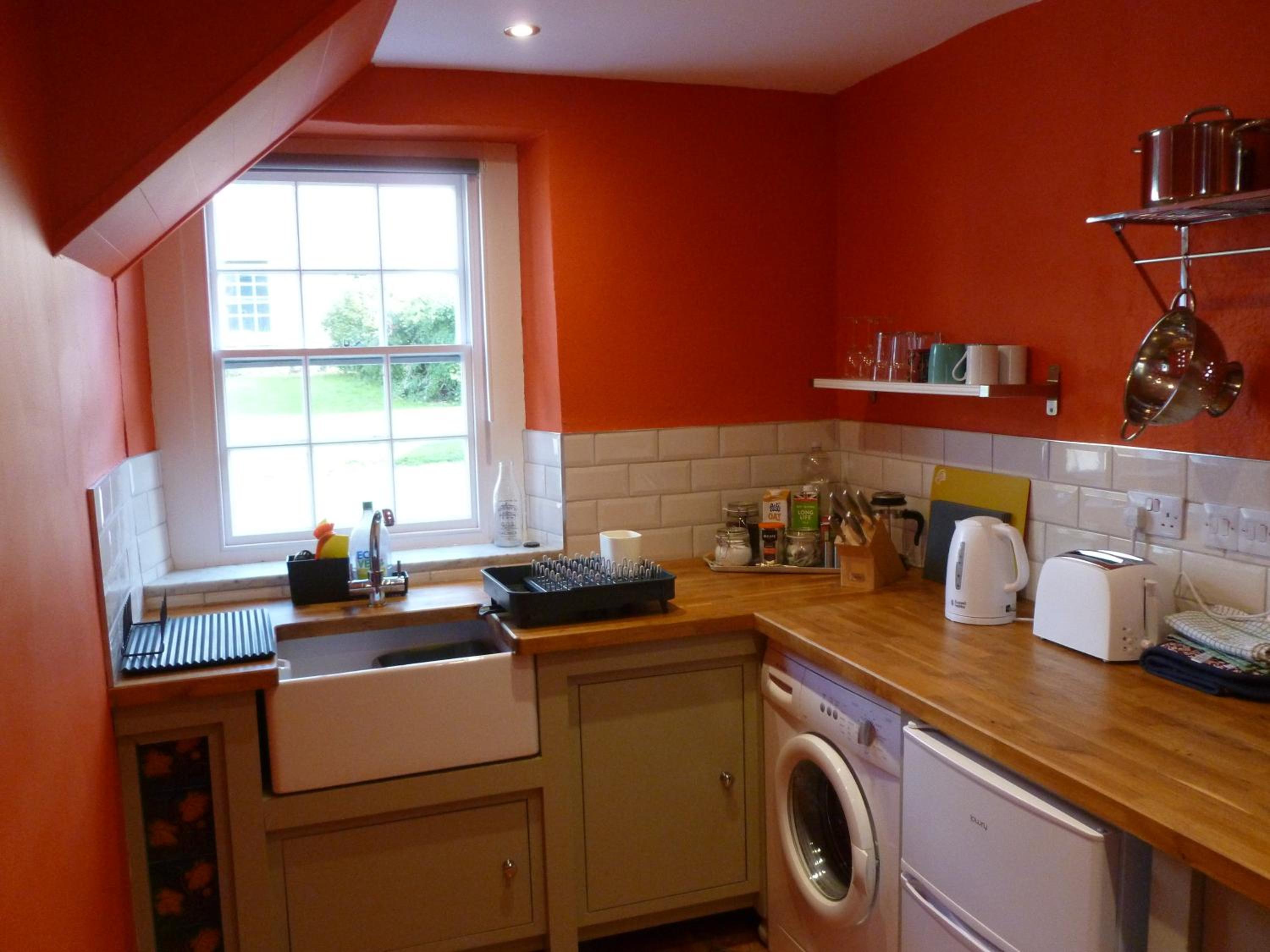 Two-Bedroom House photo 3