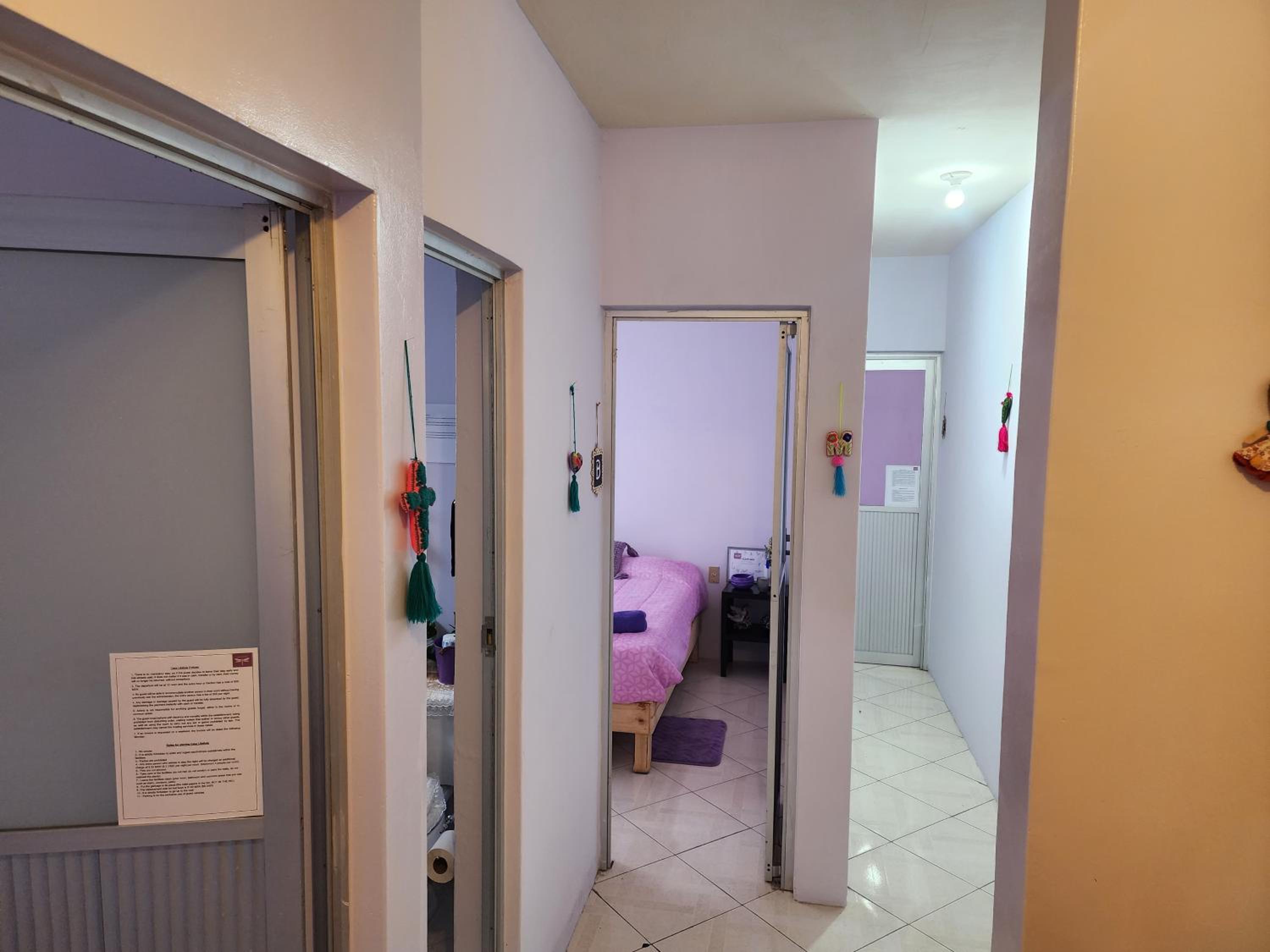 Double Room with Shared Bathroom photo 1