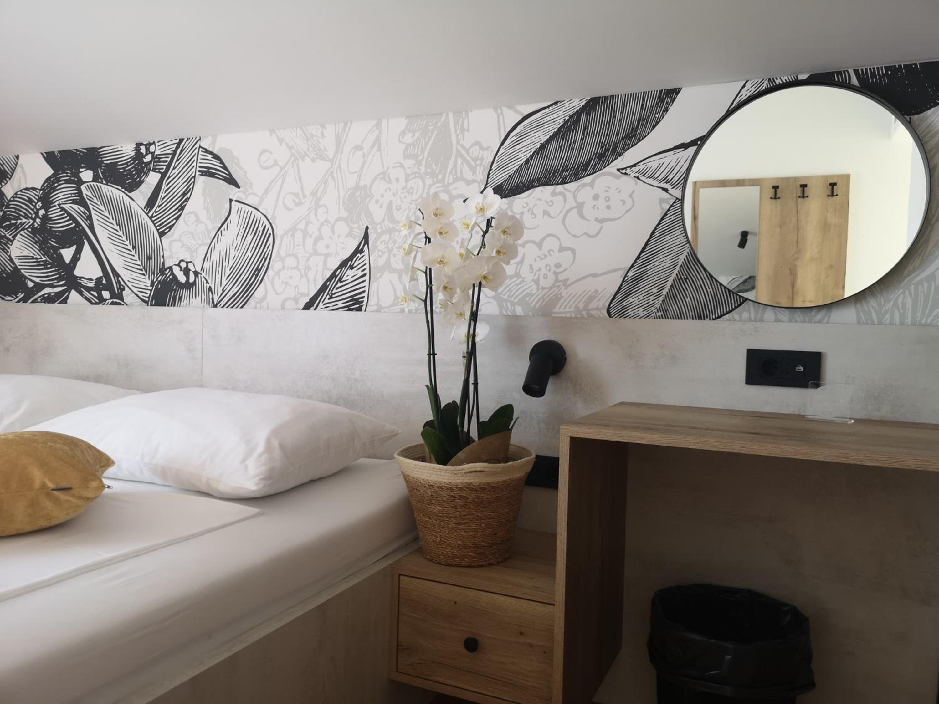 Triple Room - Photo 5
