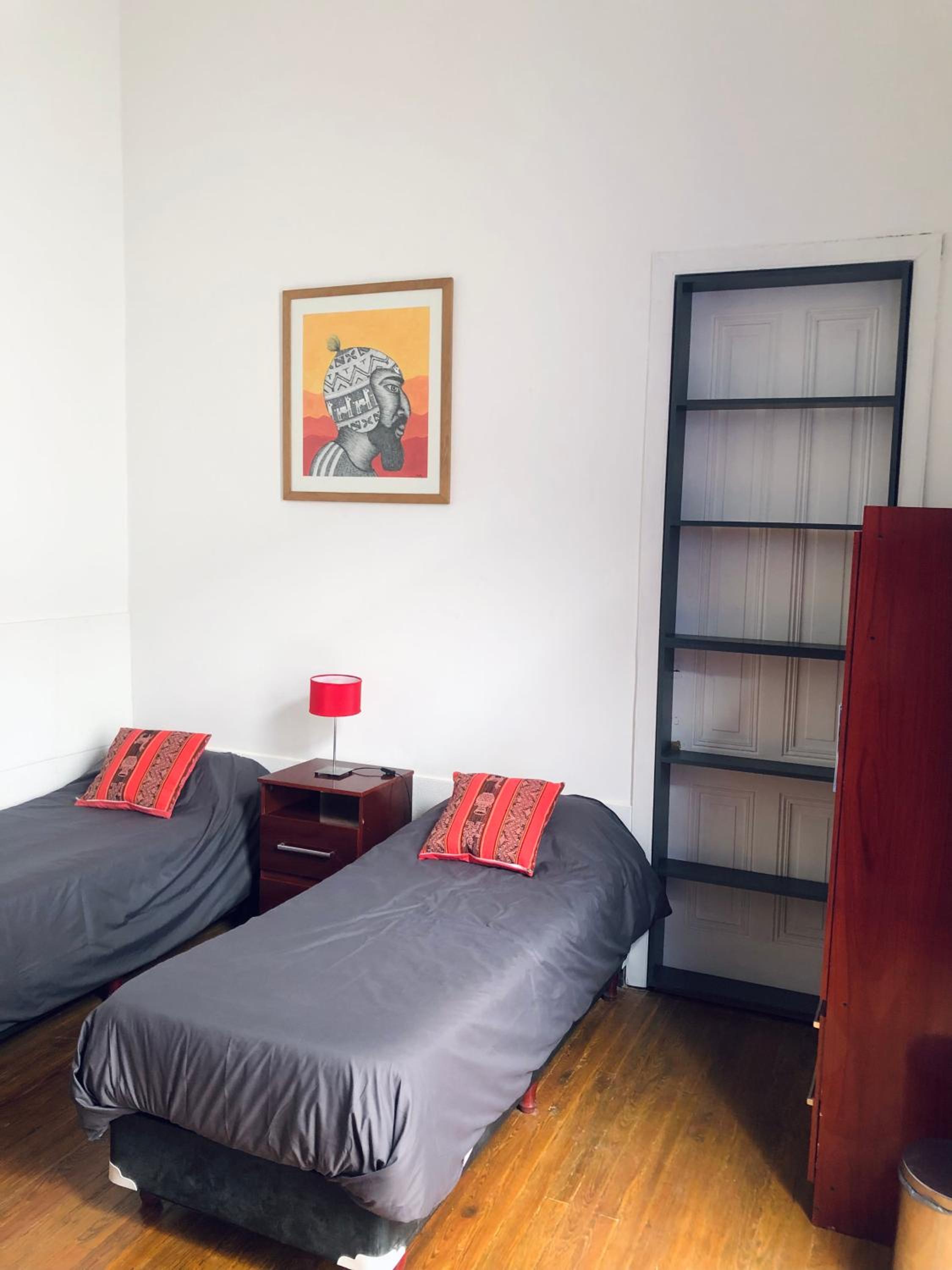 Double or Twin Room with Private Bathroom photo 3