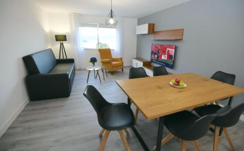 Two-Bedroom Apartment (4-5 Adults)