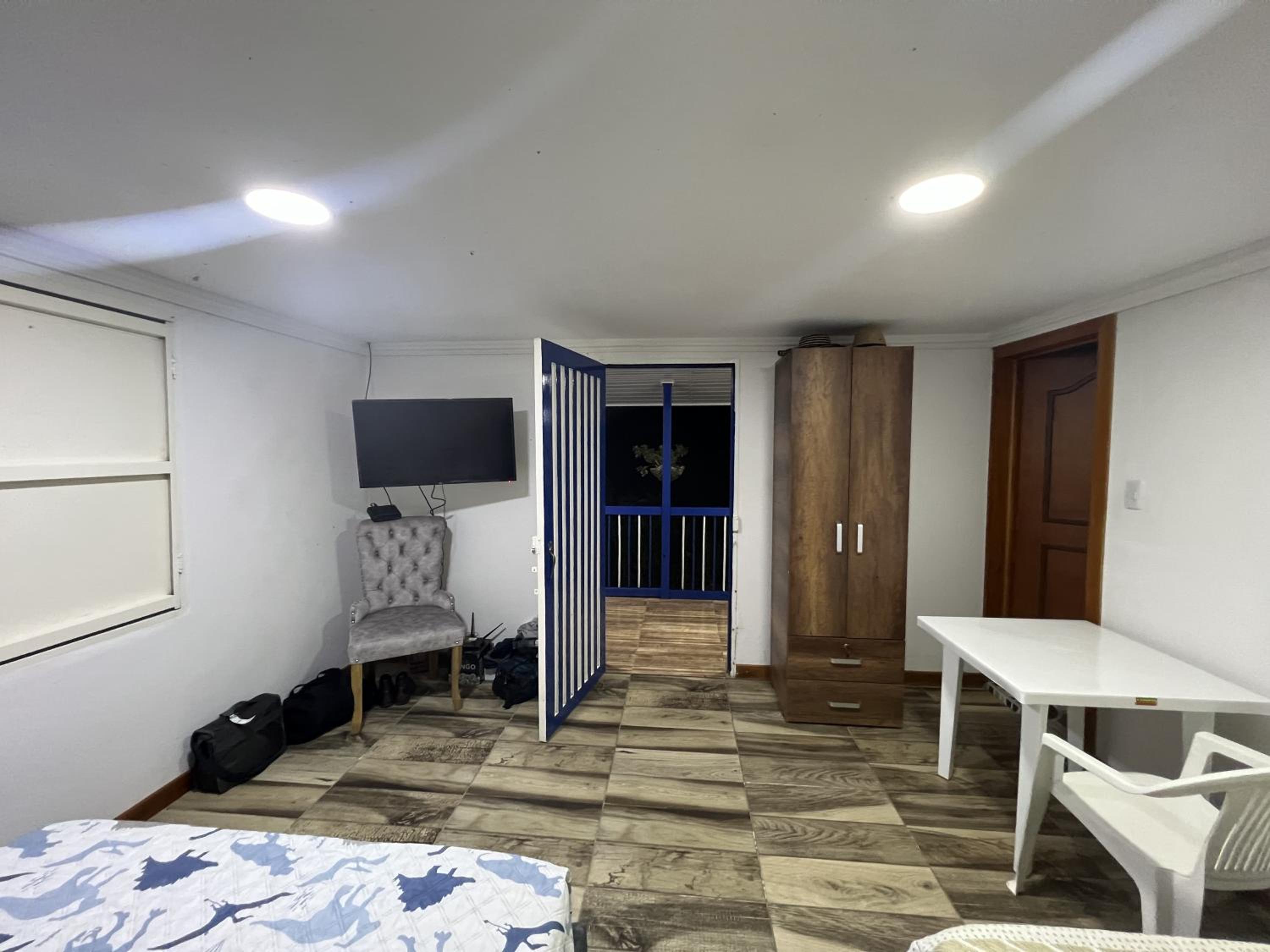 Three-Bedroom House photo 1
