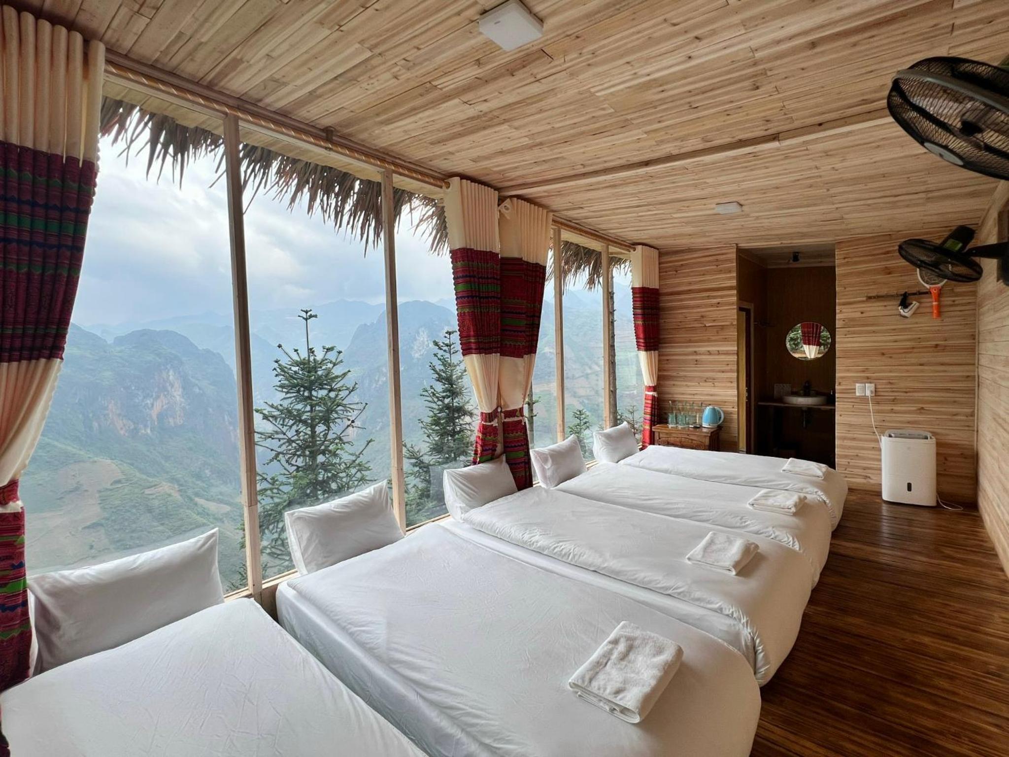 Deluxe Bungalow photo 1