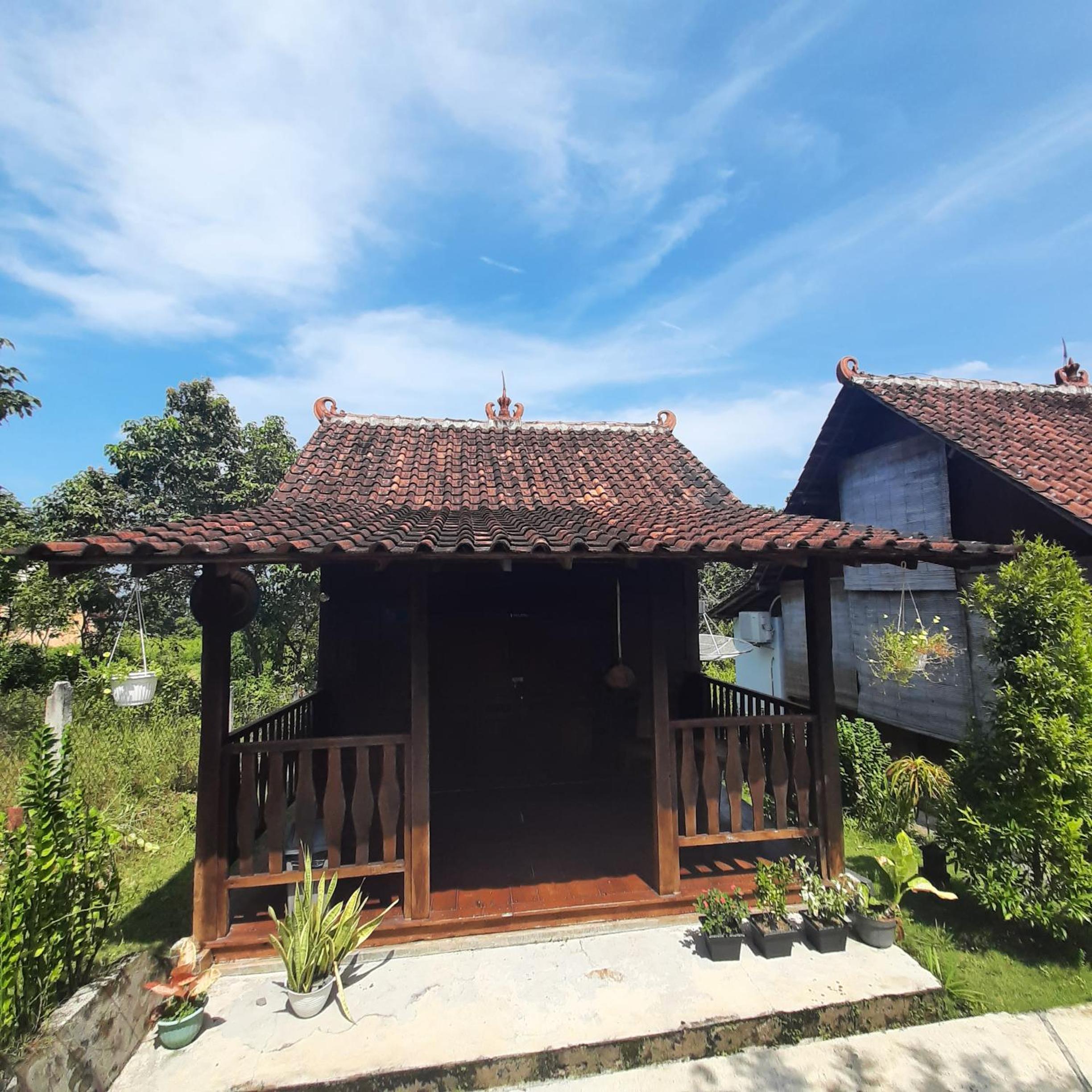 Villa photo 3