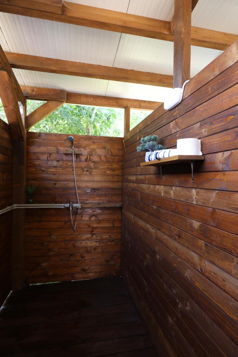 Caravan photo 2