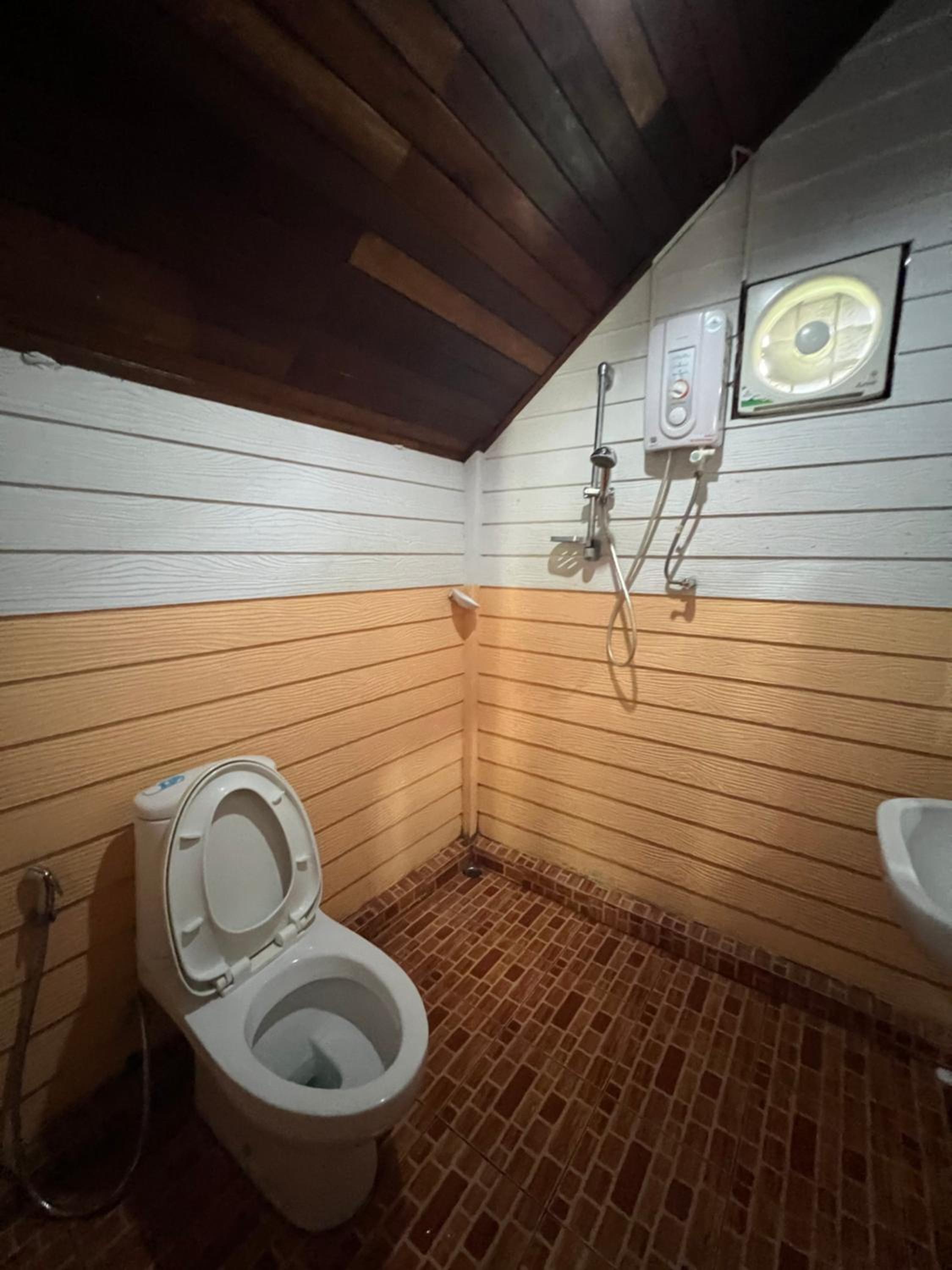 Standard King Garden Villa - Photo 5