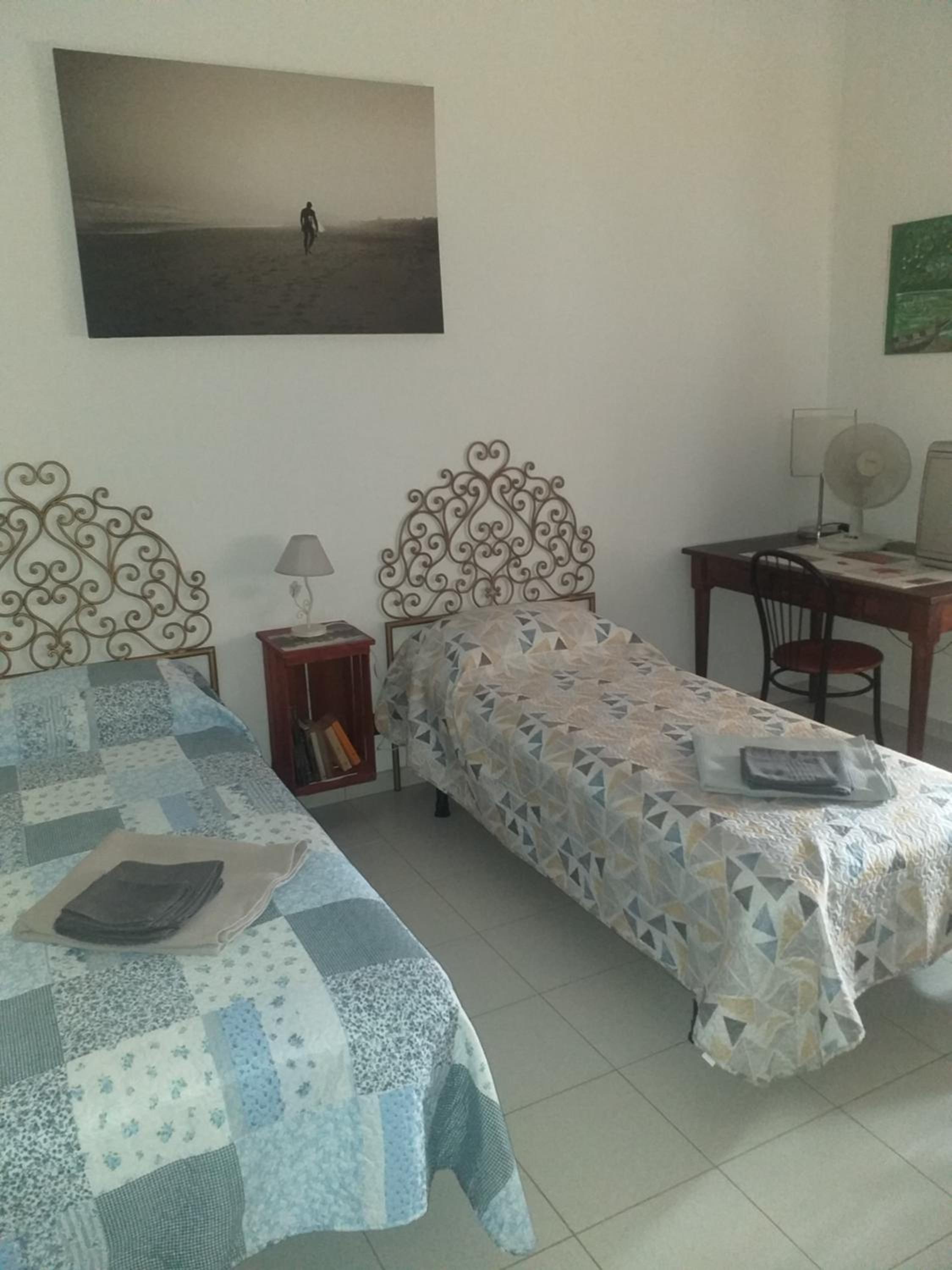 Twin Room with Shared Toilet