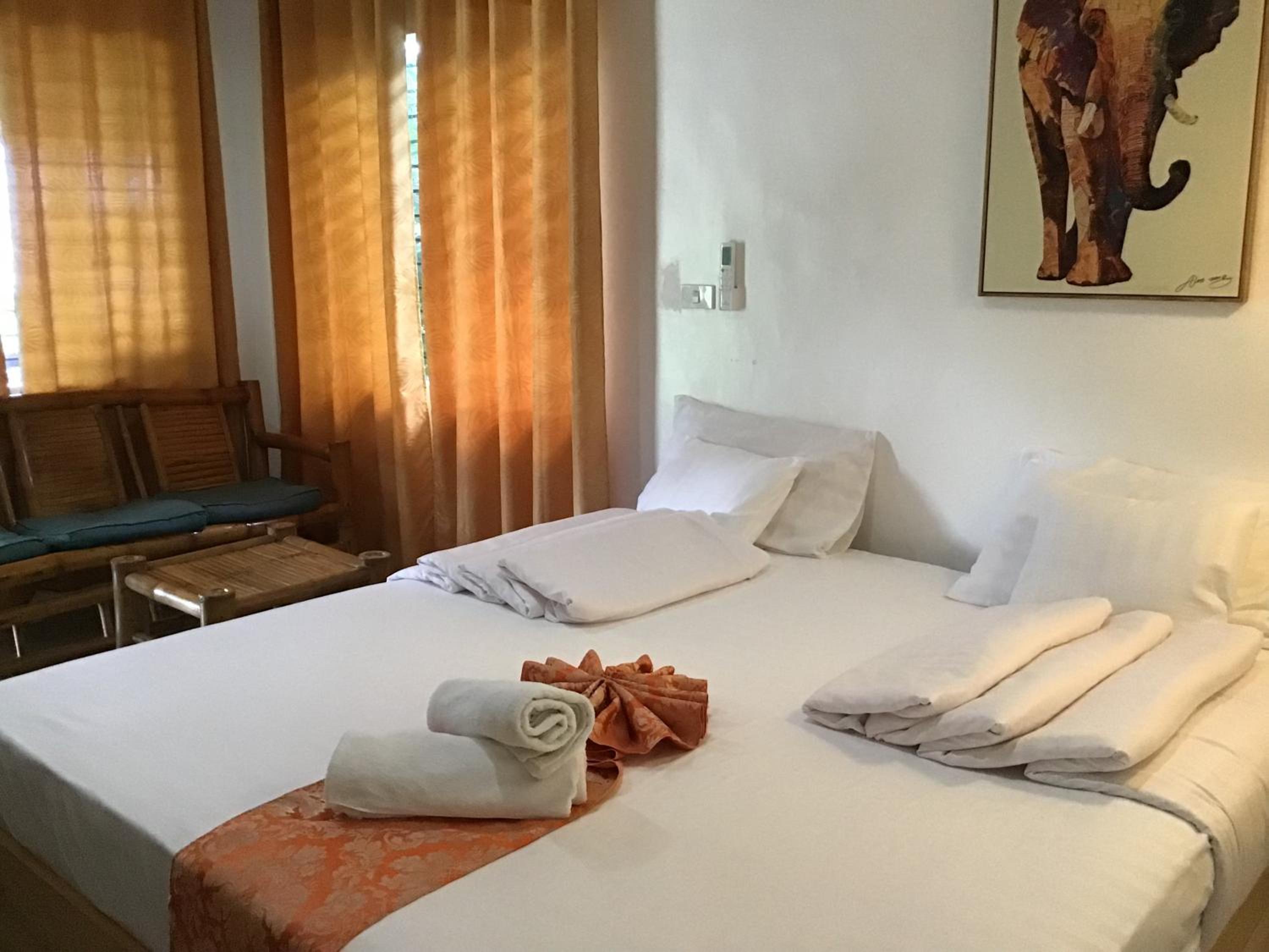 Deluxe Double Room with Balcony and Sea View - Photo 1