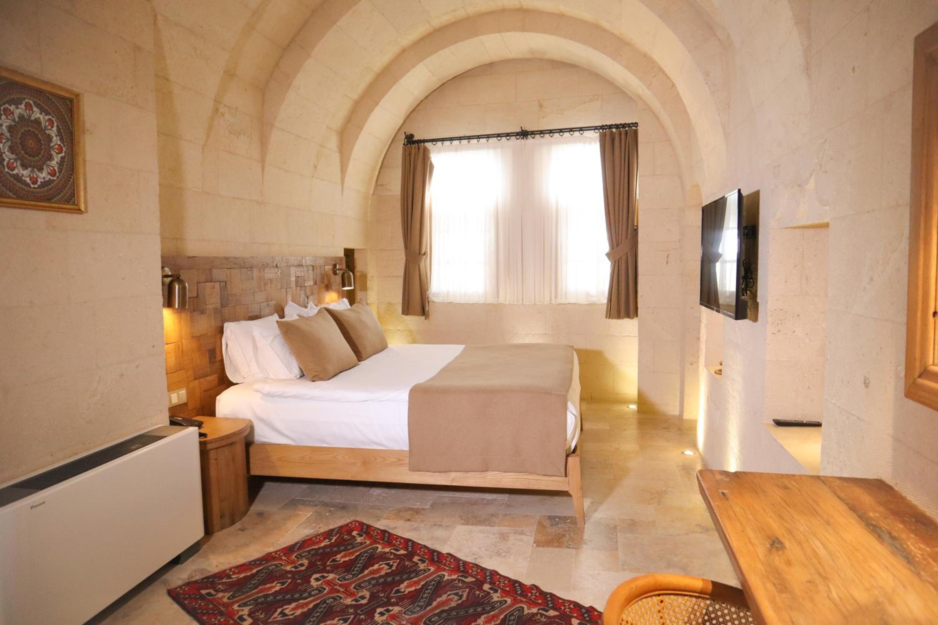 Duplex Suite - Photo 1