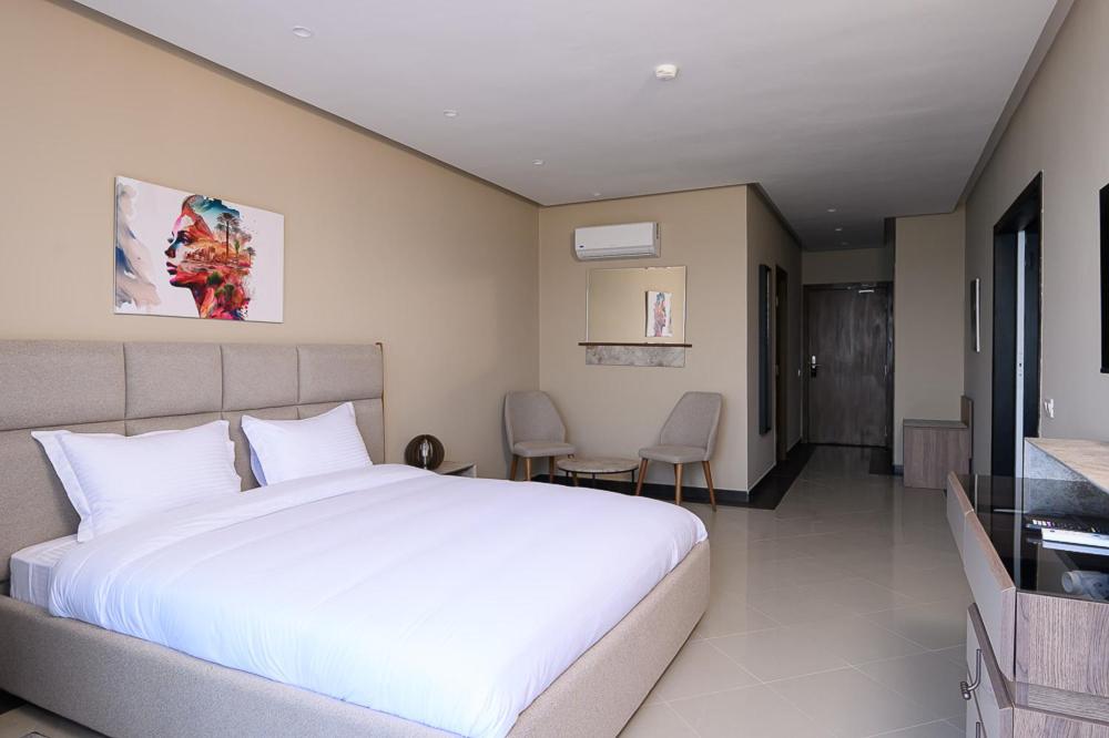 Junior Suite with Sea View - Photo 6