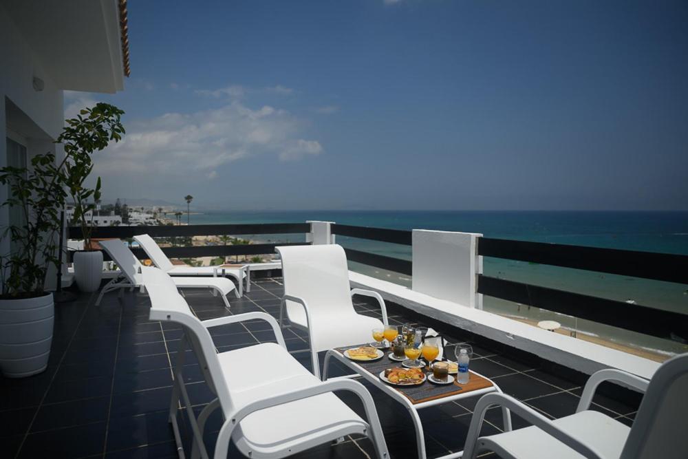 Junior Suite with Sea View - Photo 10