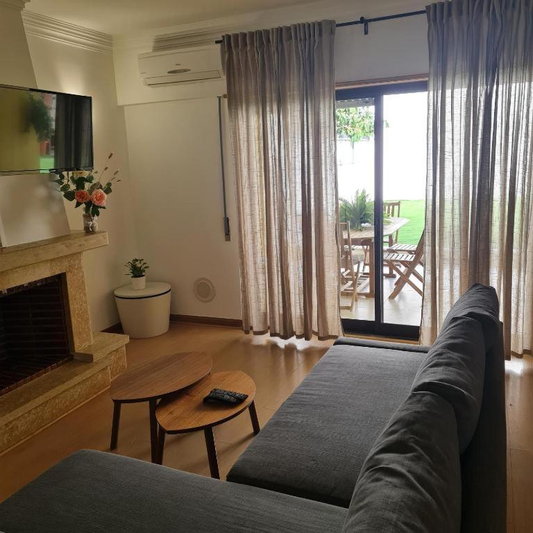 Family Room with Sea View photo 2