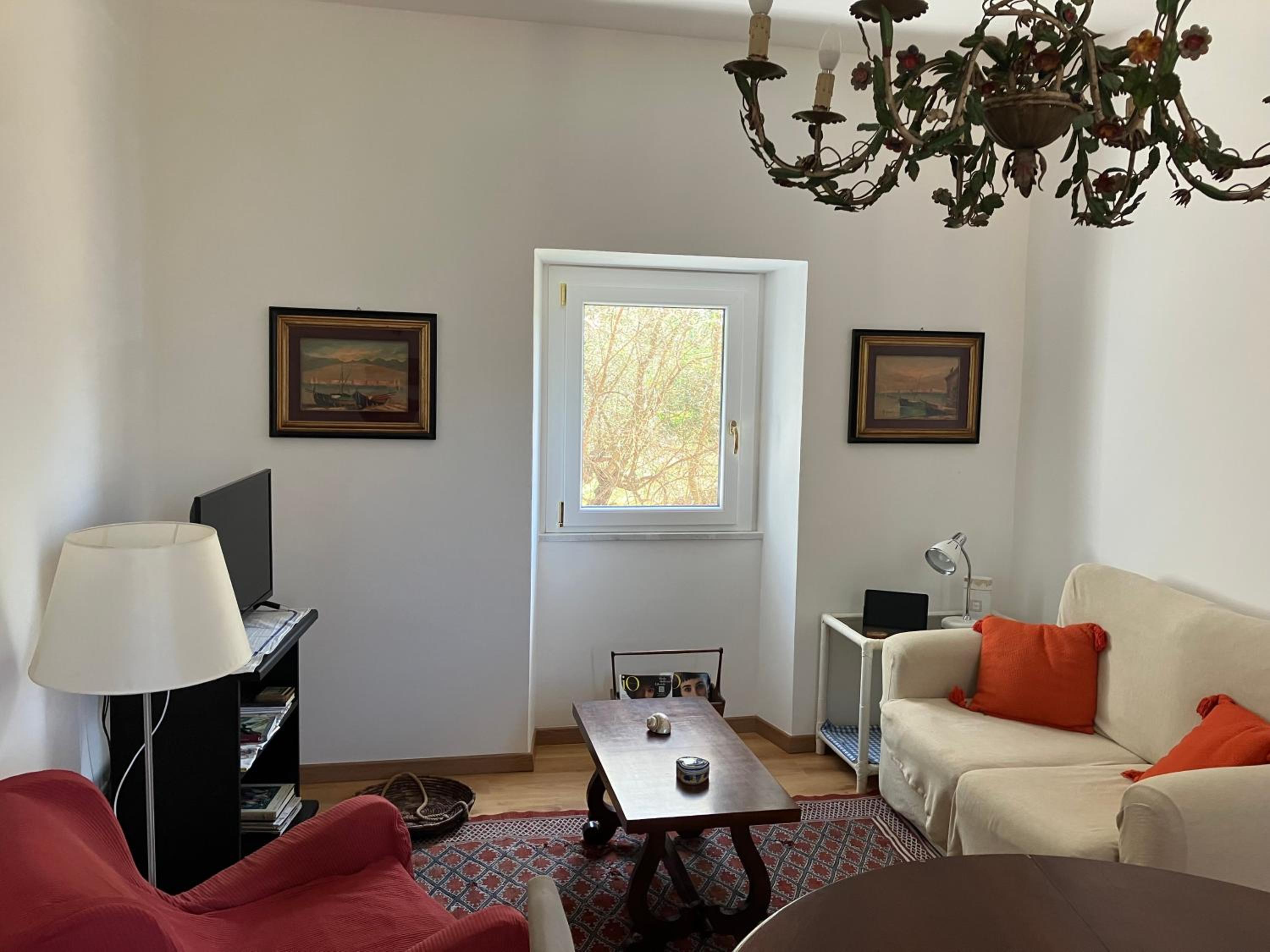 Three-Bedroom Apartment photo 1