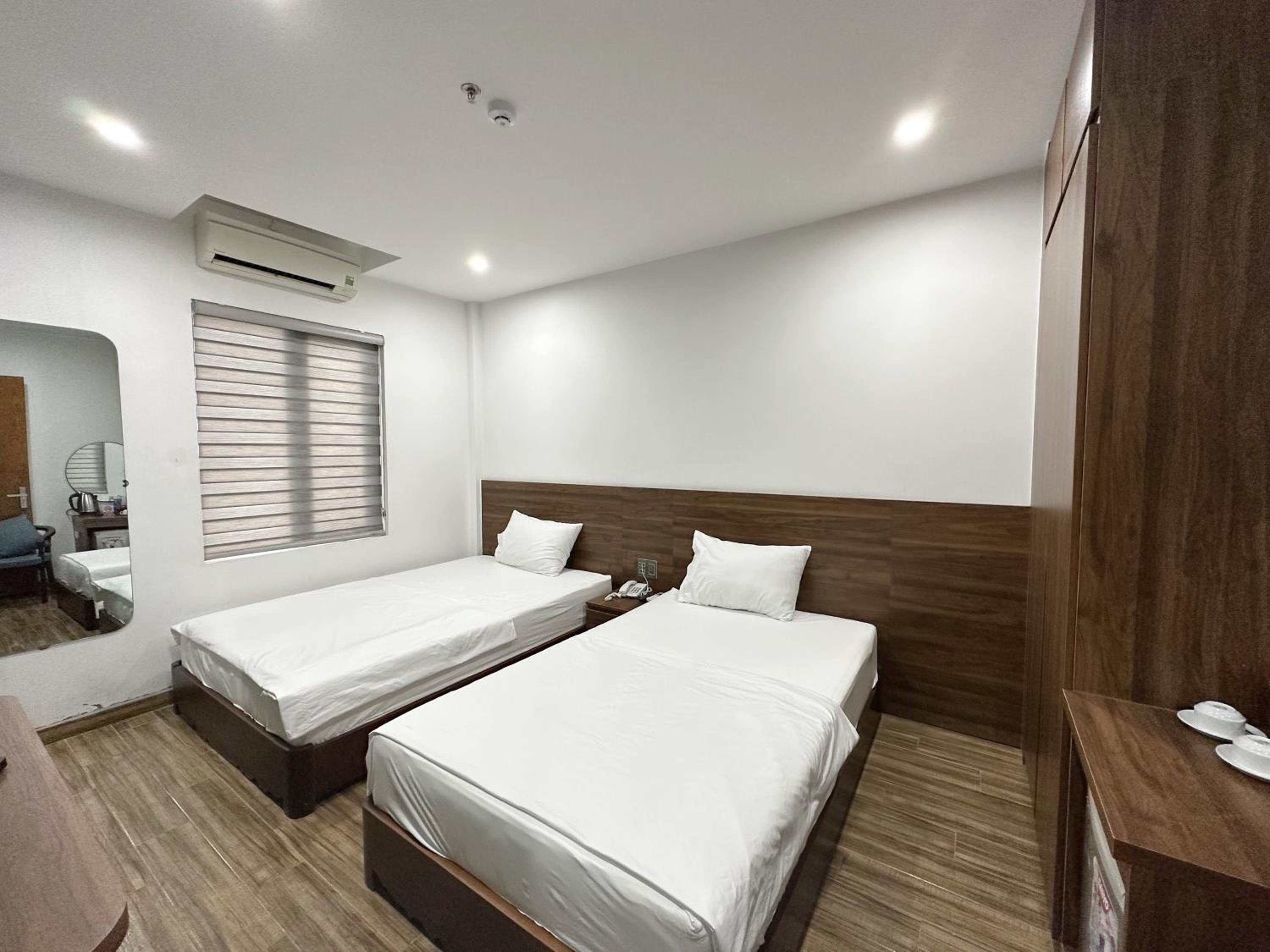 Standard Twin Room photo 2