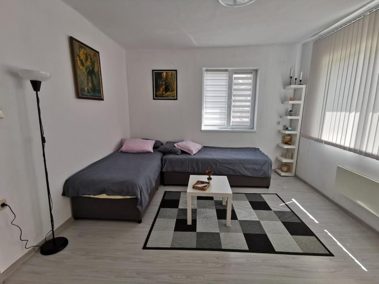 Two-Bedroom Townhouse photo 1