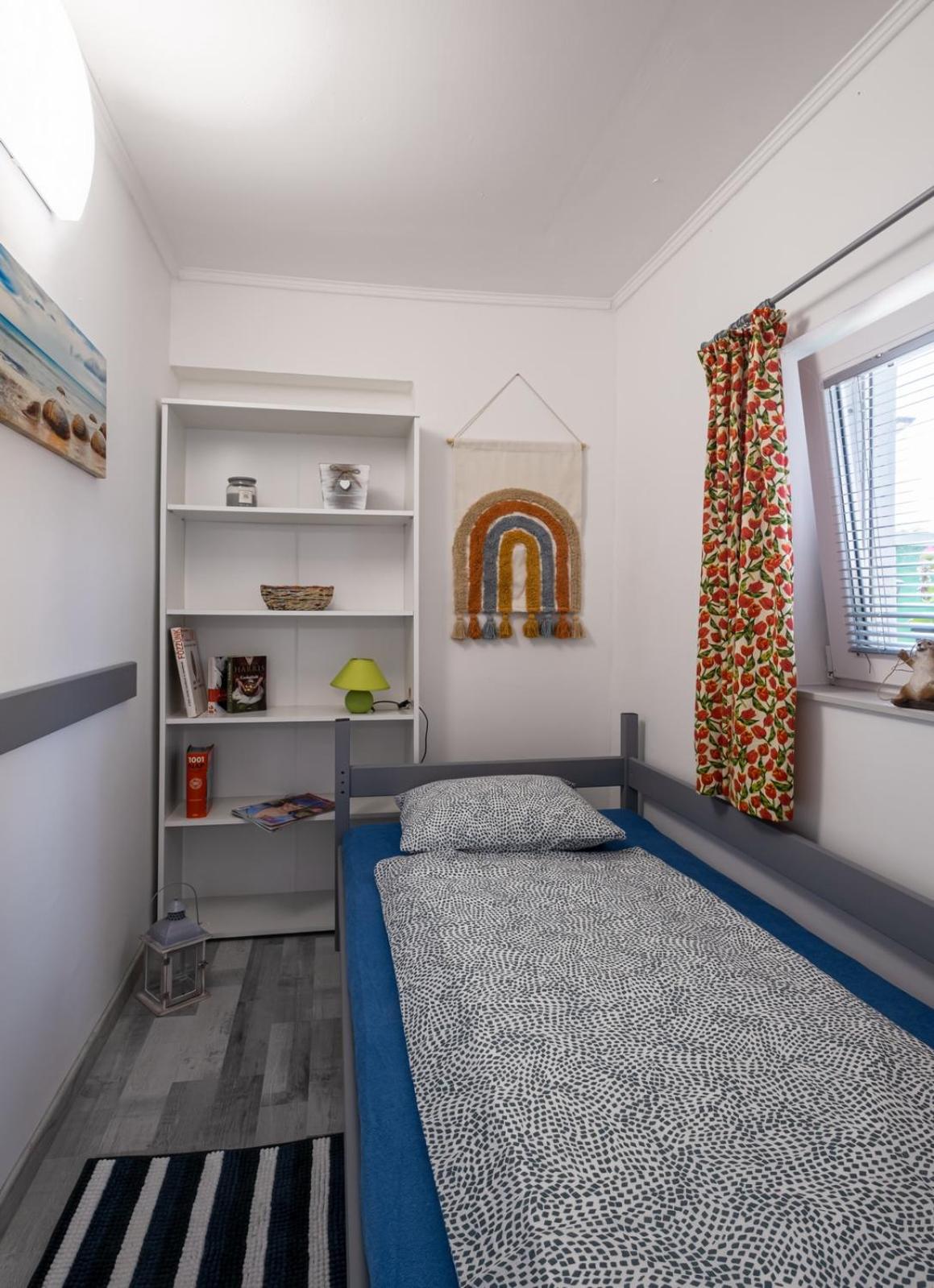 Two-Bedroom Apartment - Photo 14