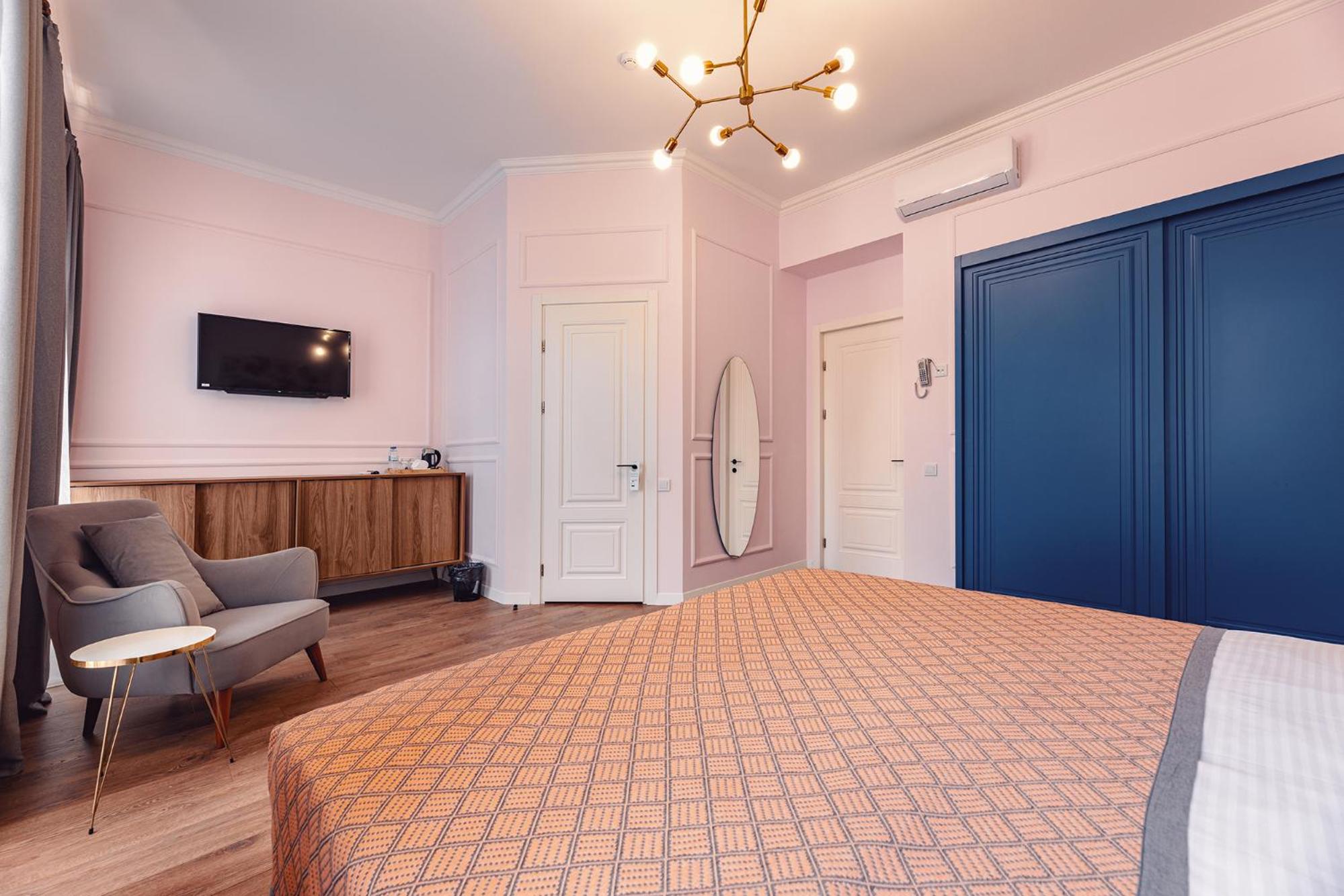 Deluxe Double or Twin Room photo 3