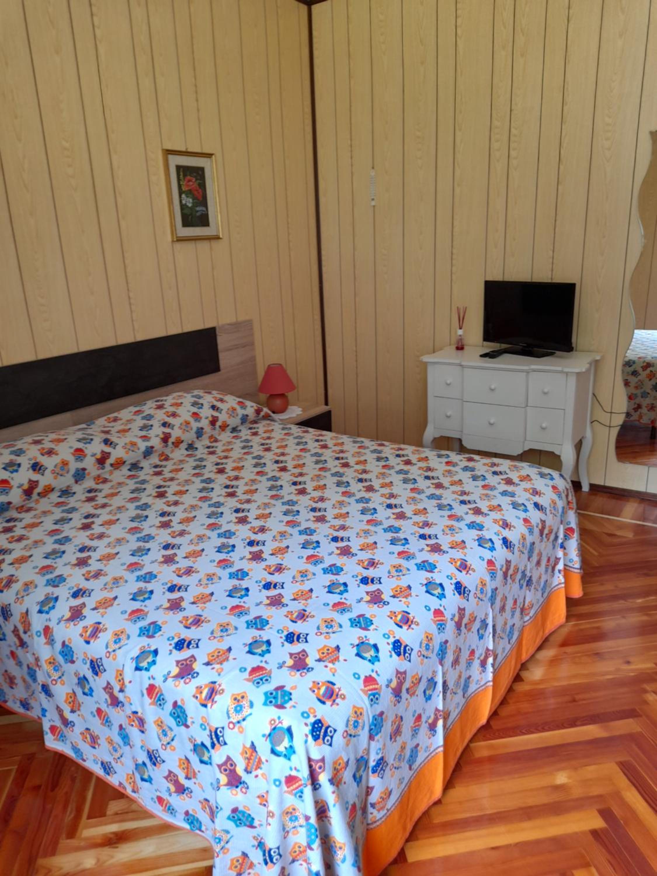 Large Double Room photo 1