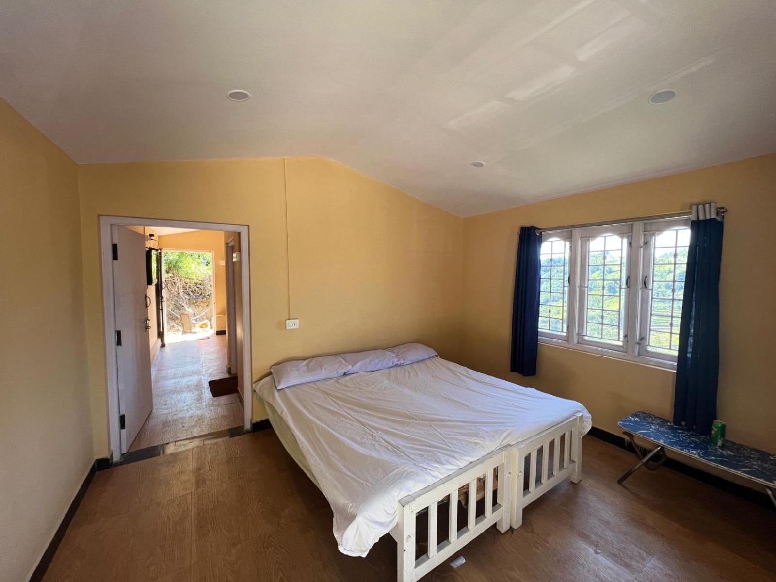 Three-Bedroom Villa photo 2
