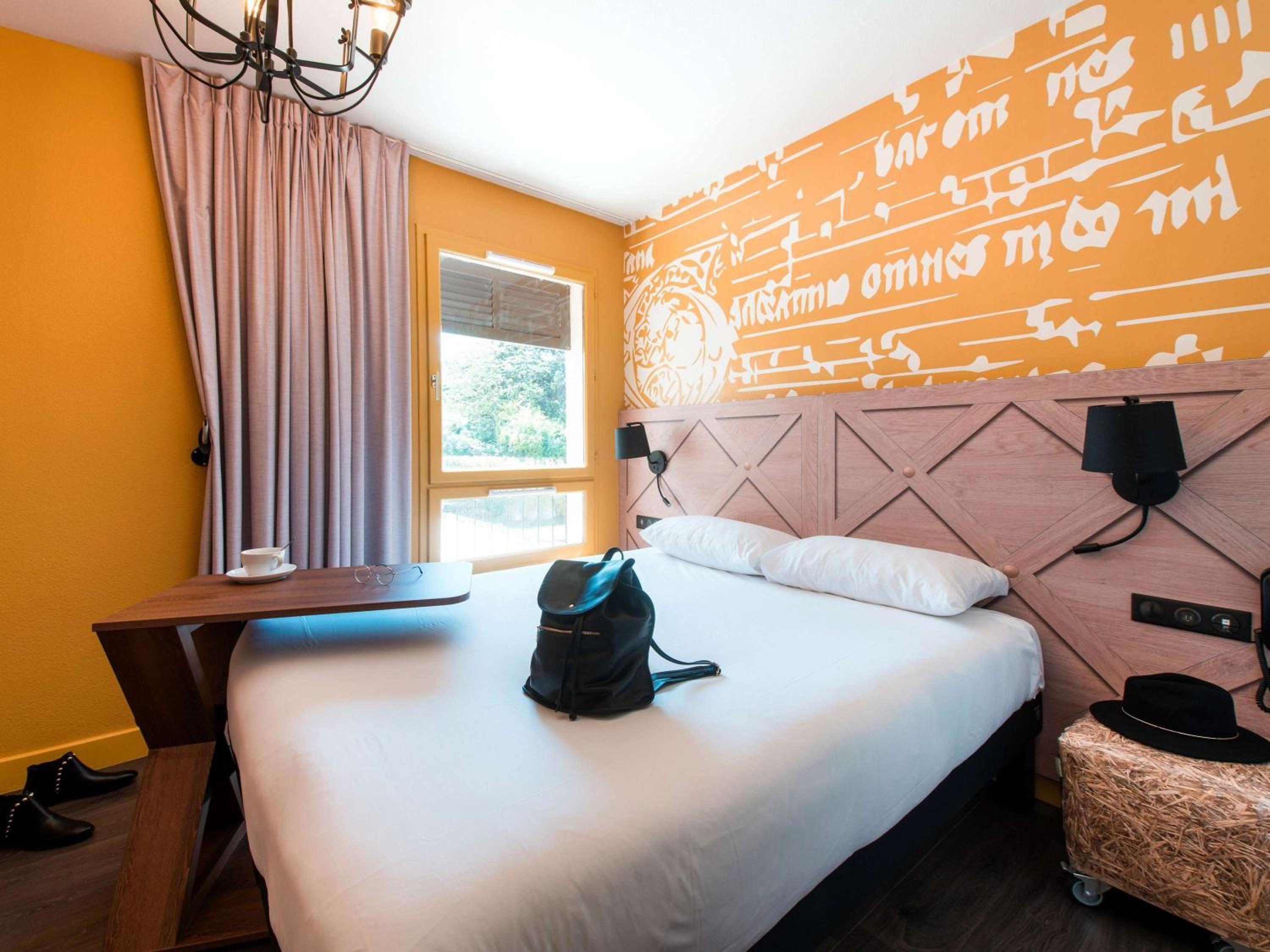 Standard Room with 1 Double Bed photo 1
