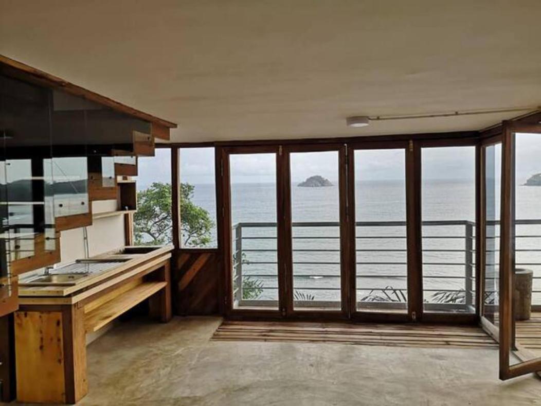 Apartment With Sea View photo 3
