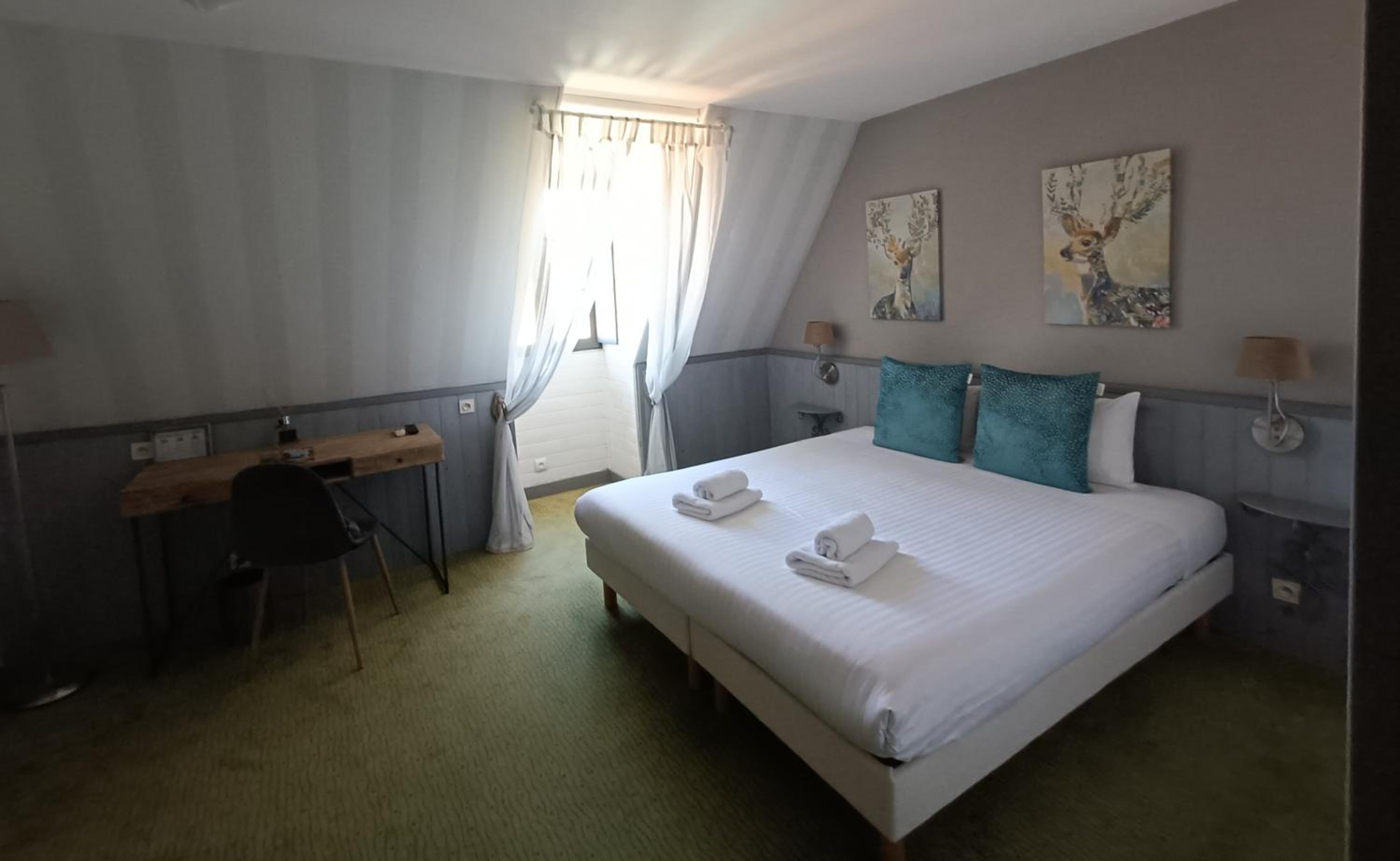 King Room with Pool View