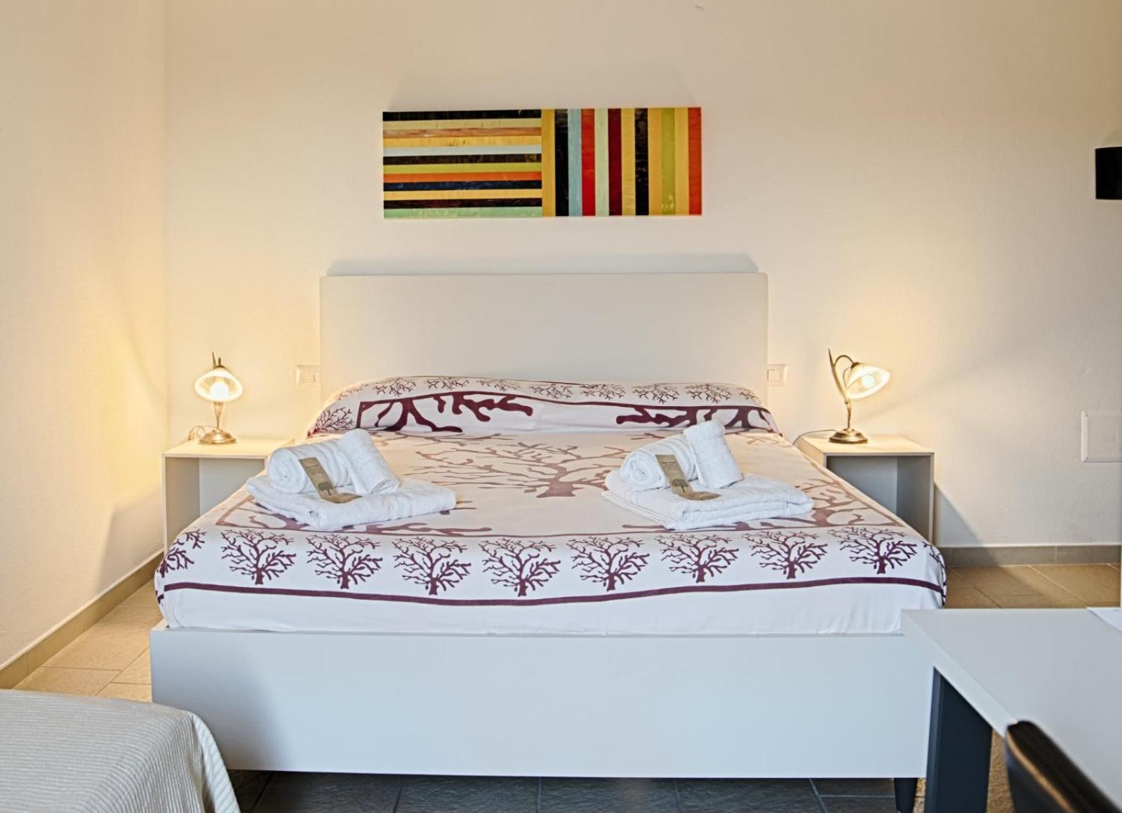 Double Room - Photo 2