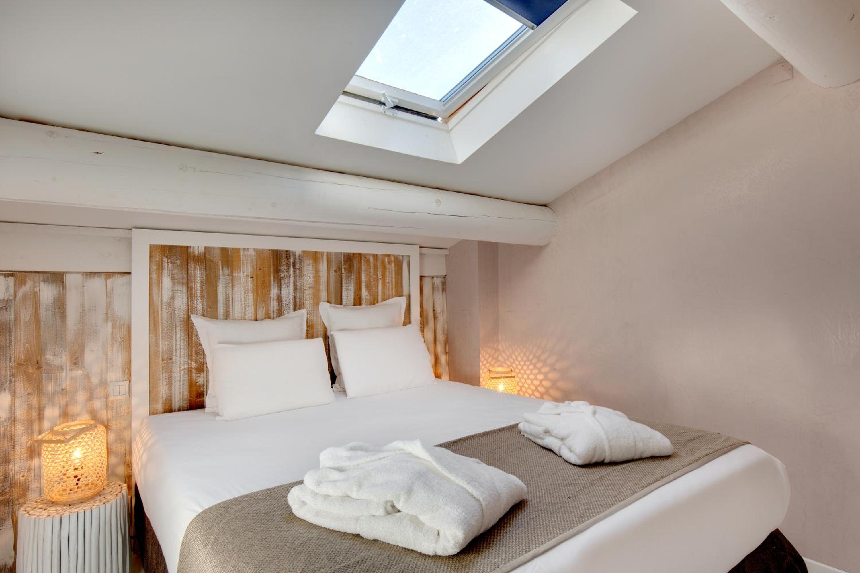 Classic Double Room with Terrace photo 2