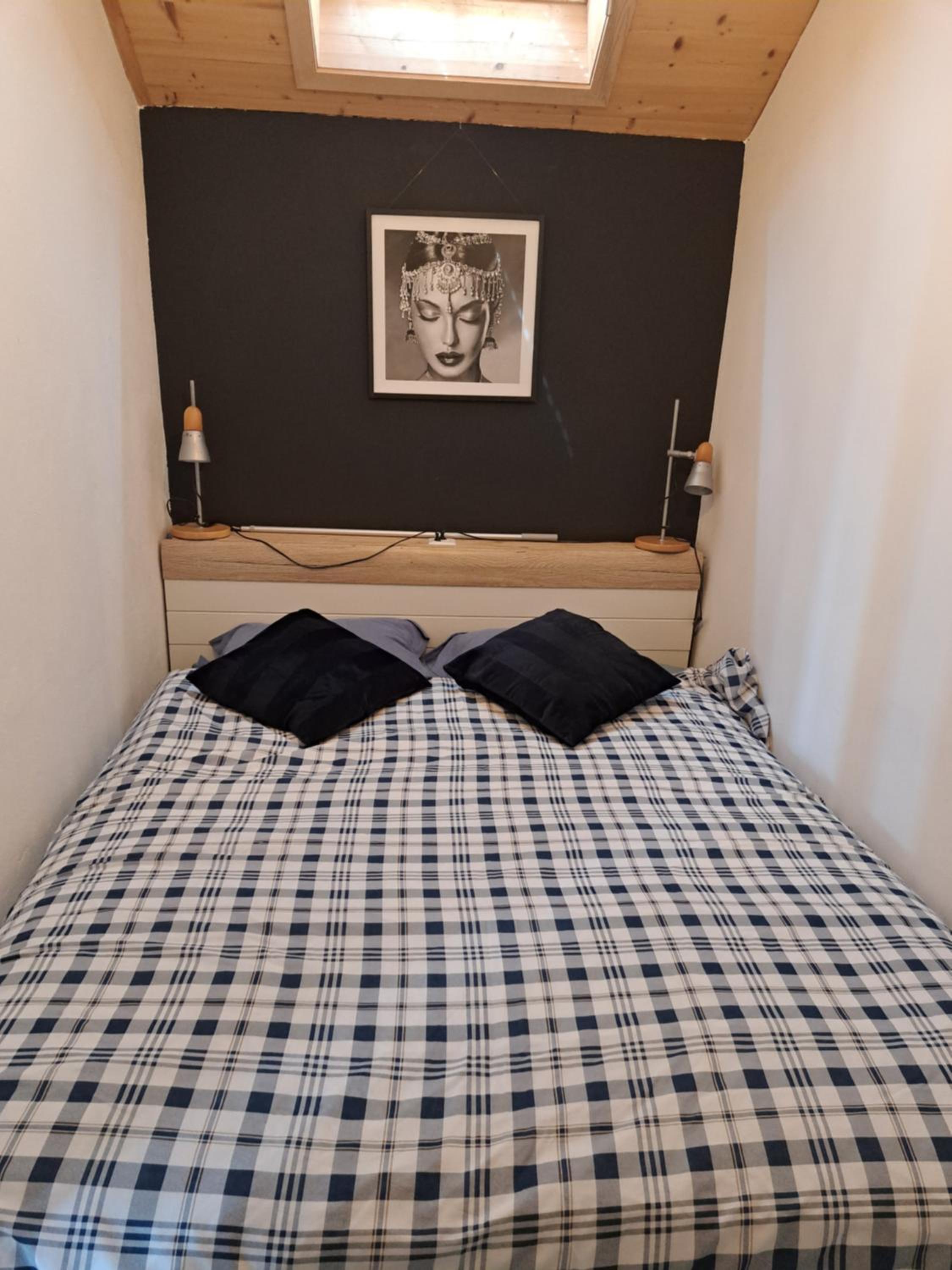 One-Bedroom House photo 2