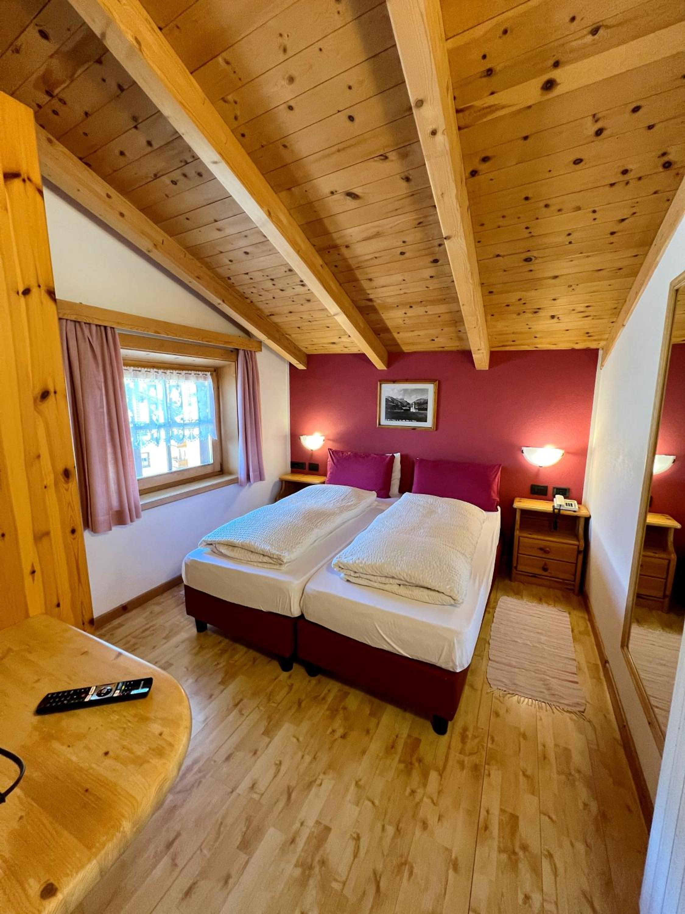 Queen Room