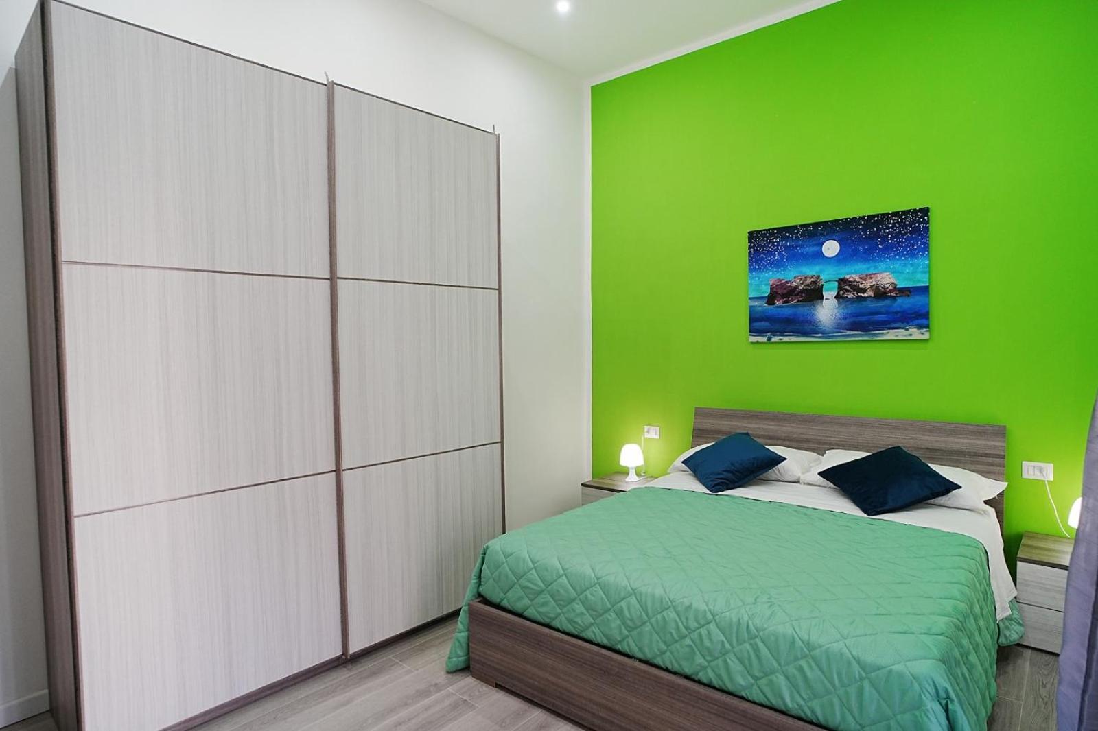 Queen Room