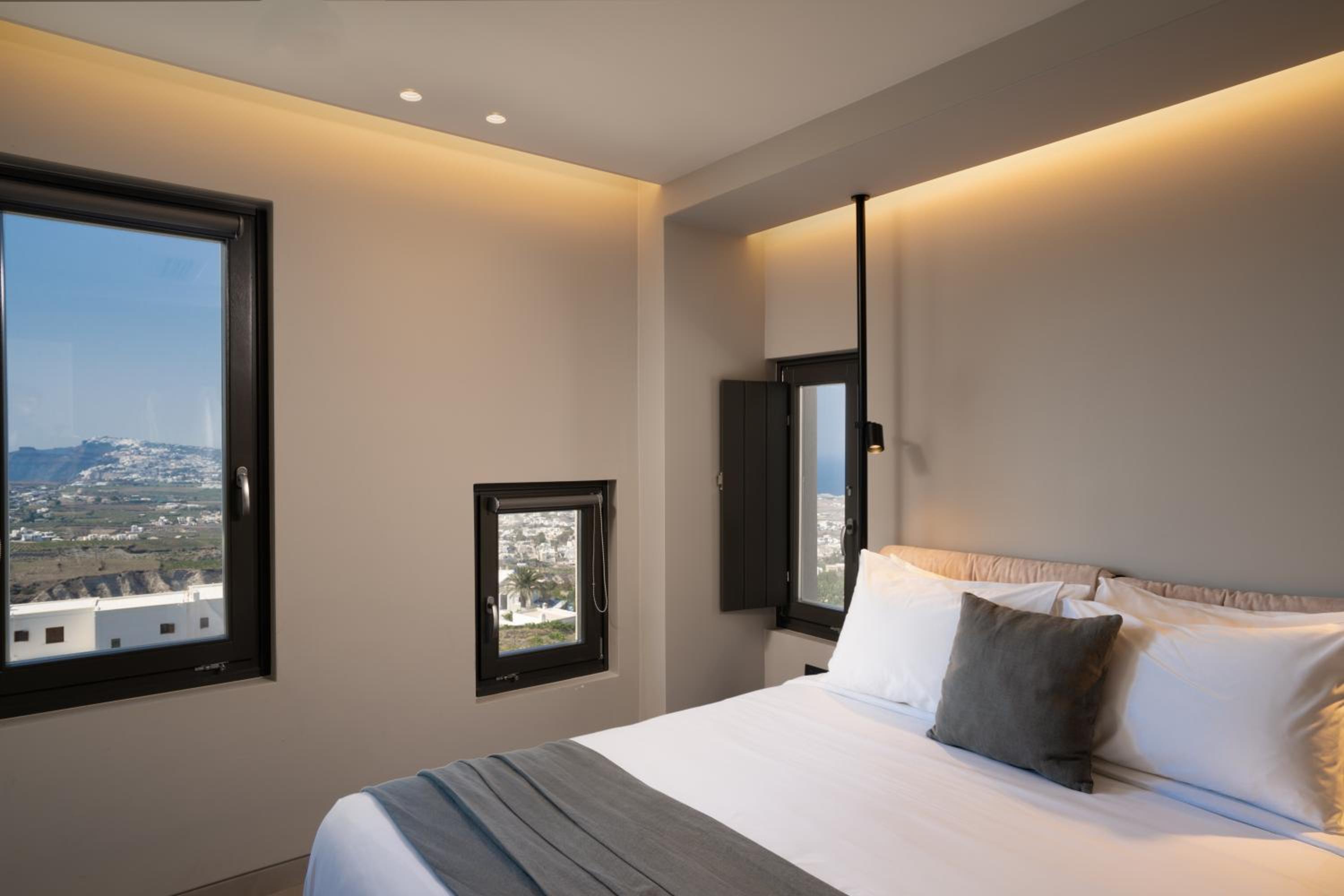 Supreme Two Bedroom Suite with Pool and Caldera View - Photo 7