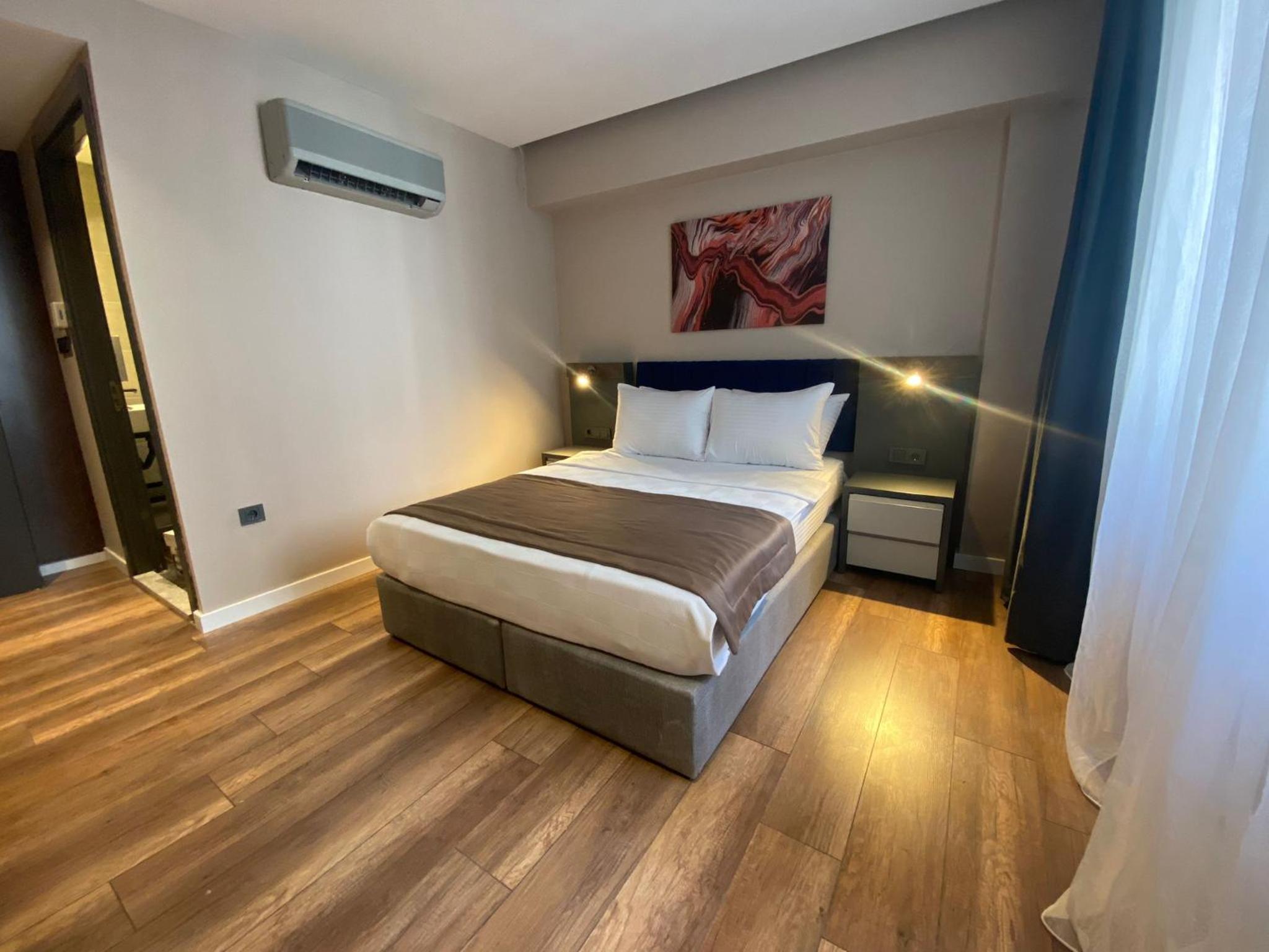 Double Room - Photo 1