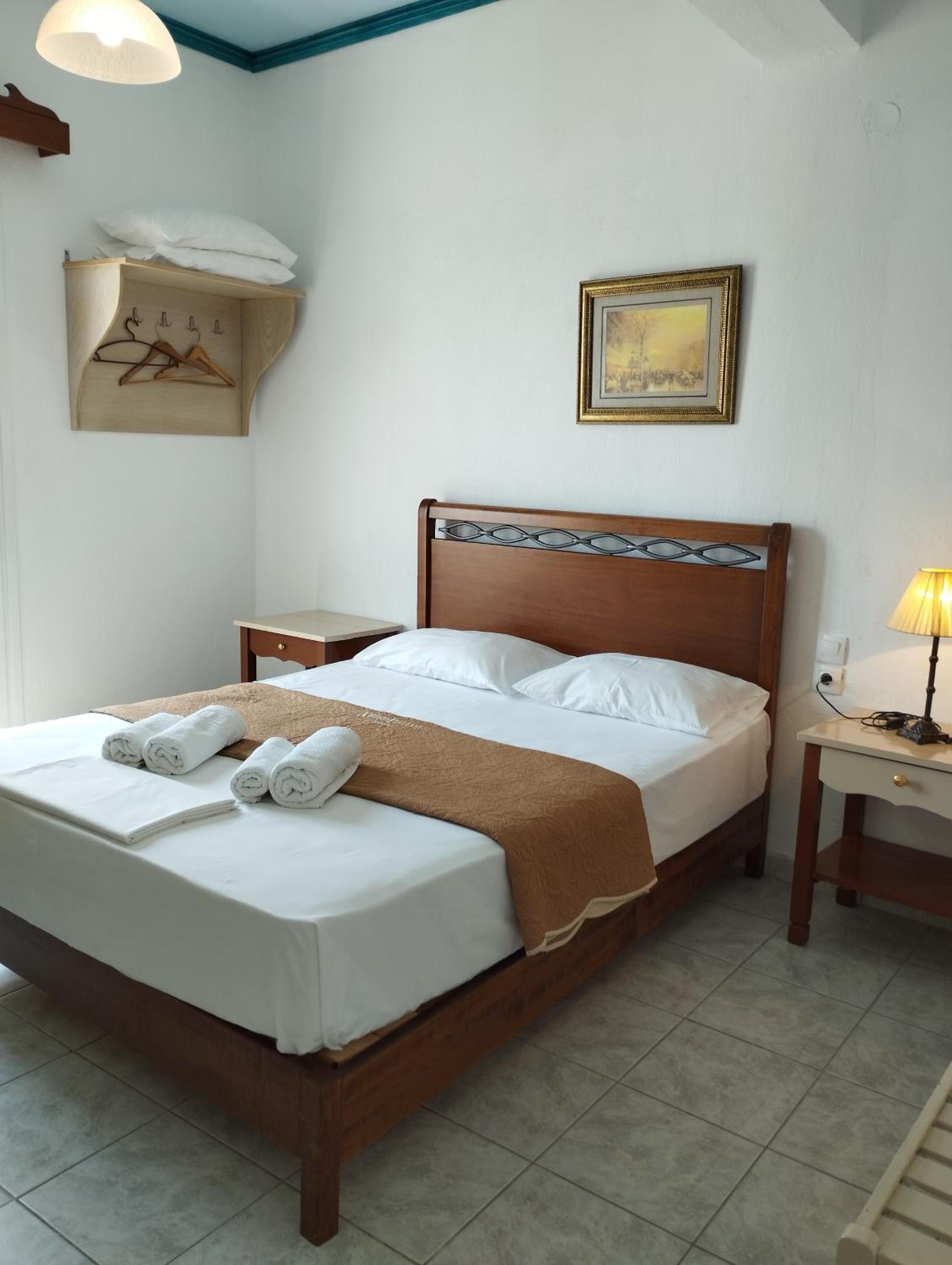 Double Room with Extra Bed - Photo 1