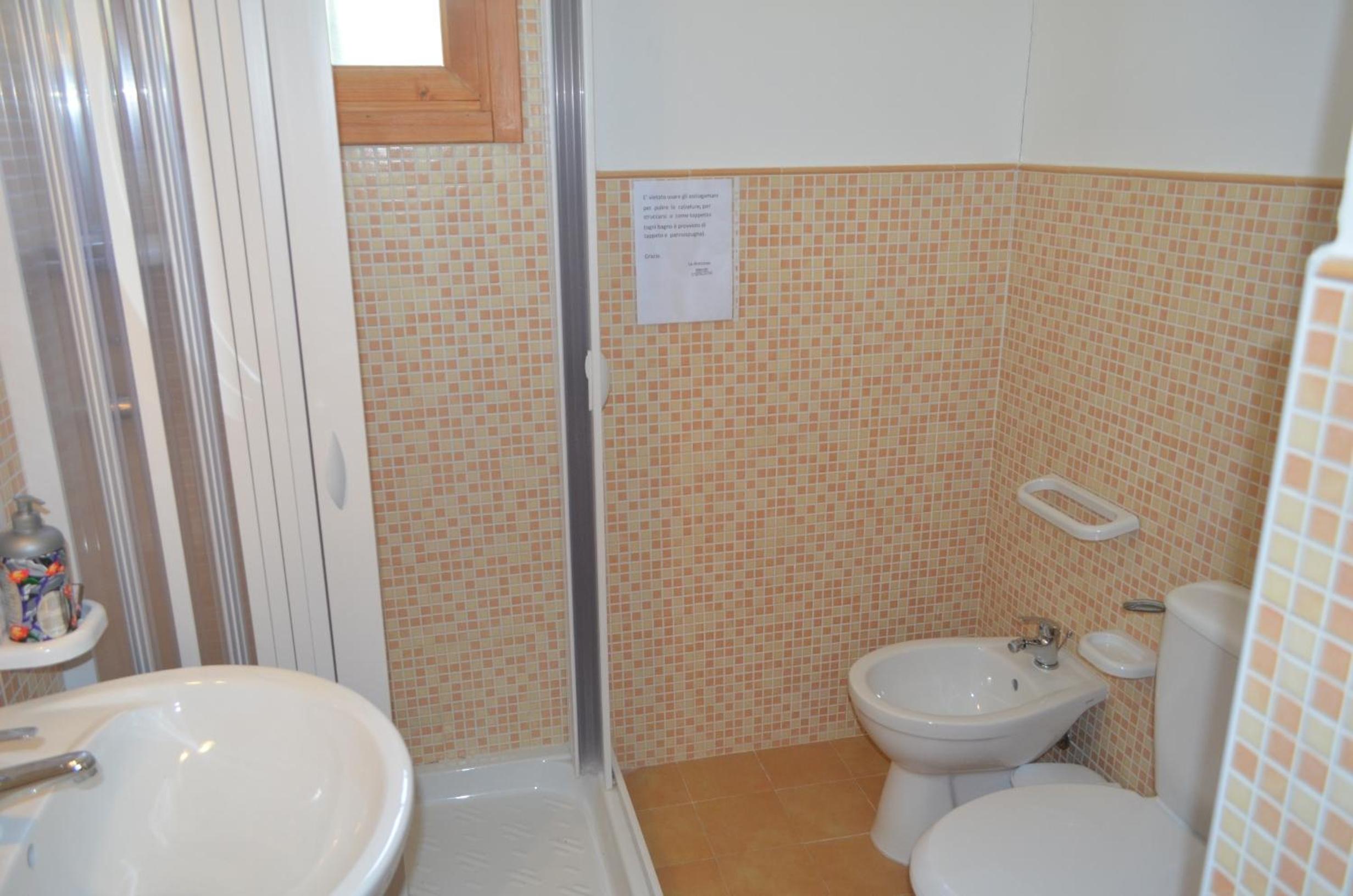Double Room with Terrace - Photo 3