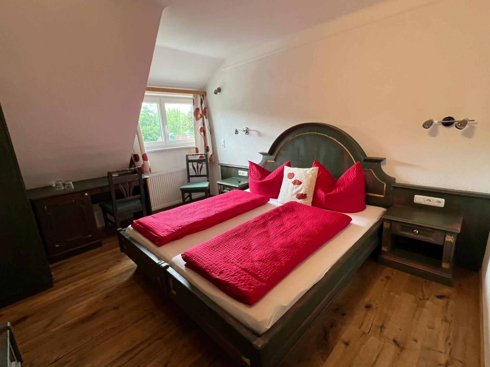 Double or Twin Room photo 2