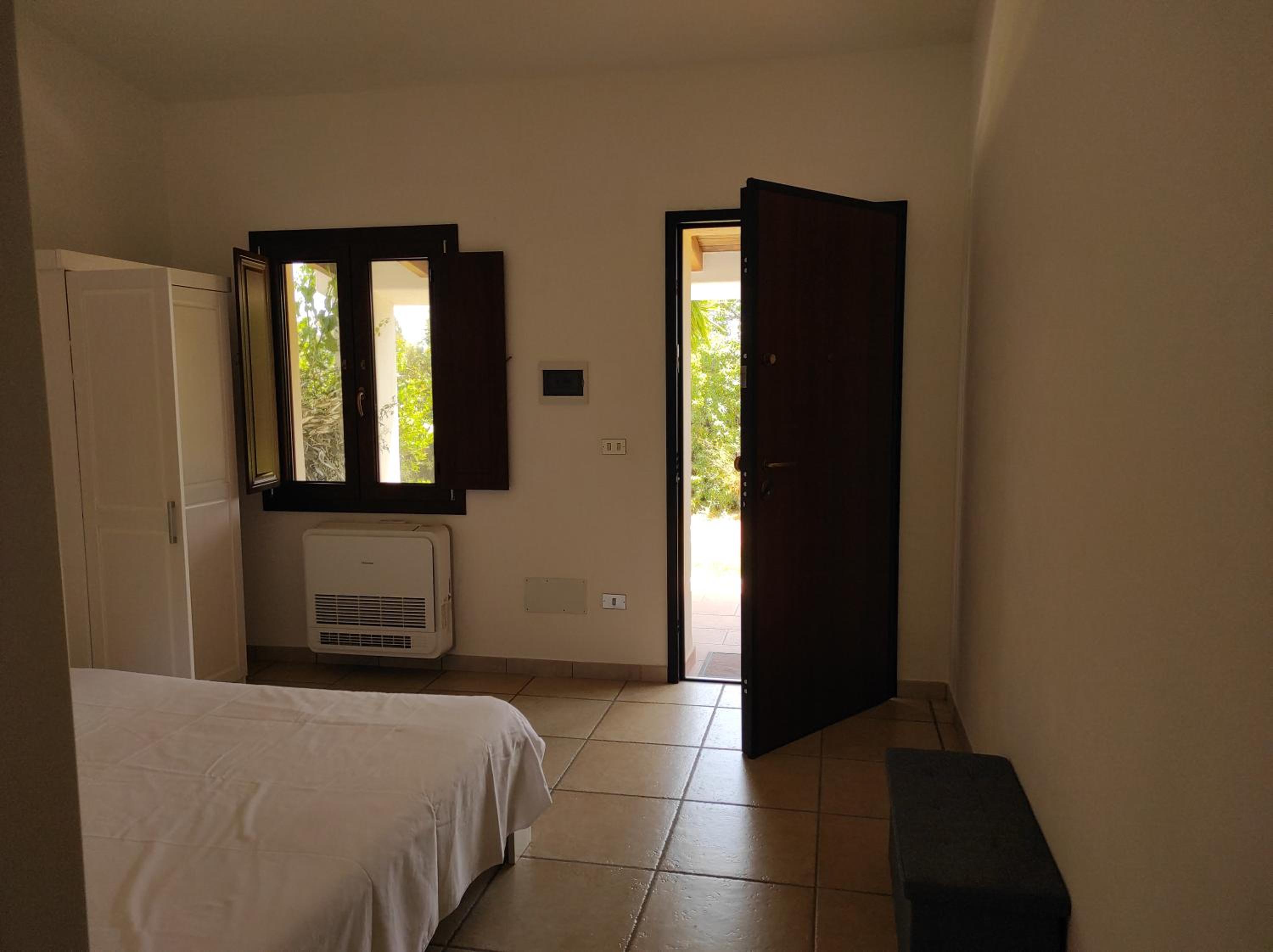 Double Room - Disability Access photo 1