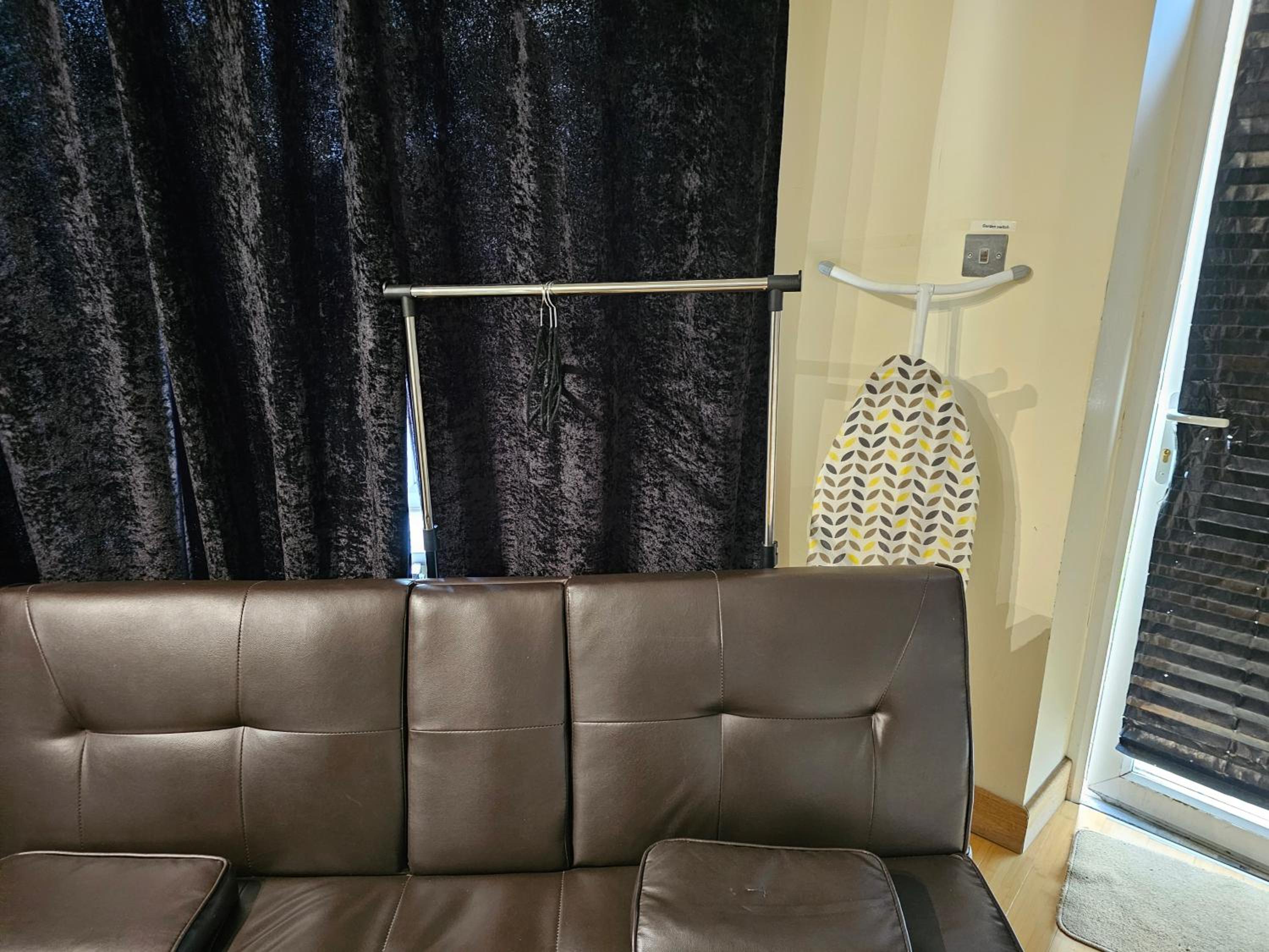 One-Bedroom Apartment - Photo 26