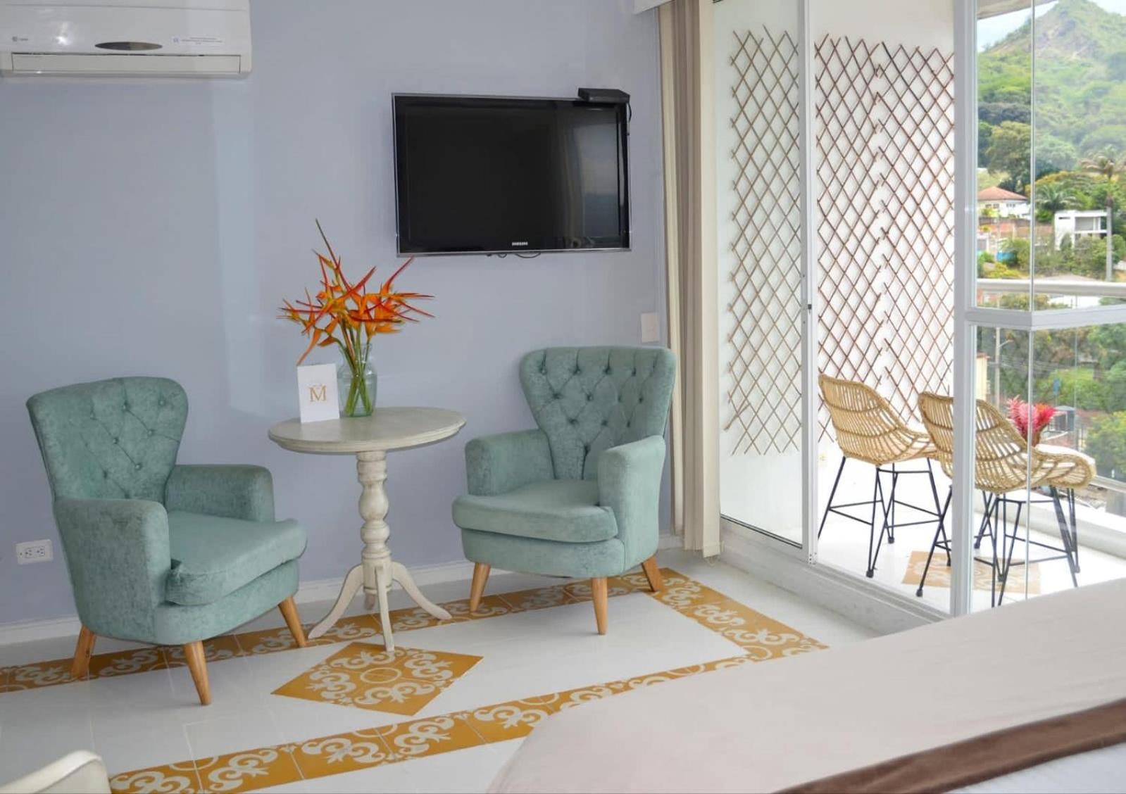 Suite with Jacuzzi photo 3