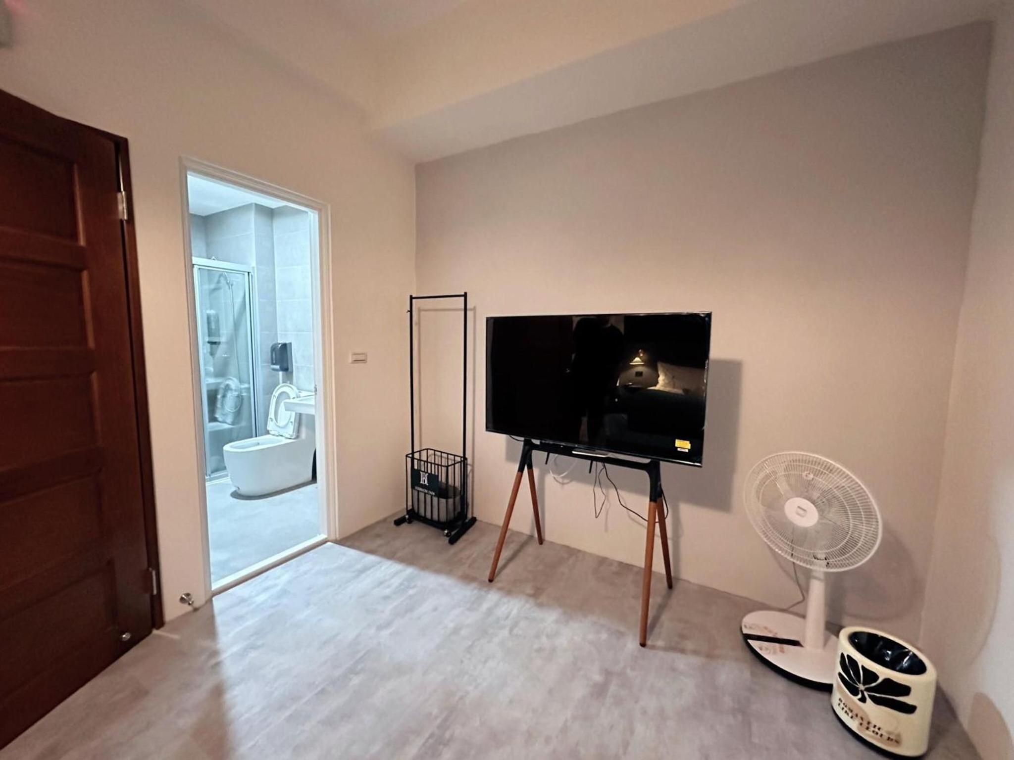 Standard Double Room photo 3