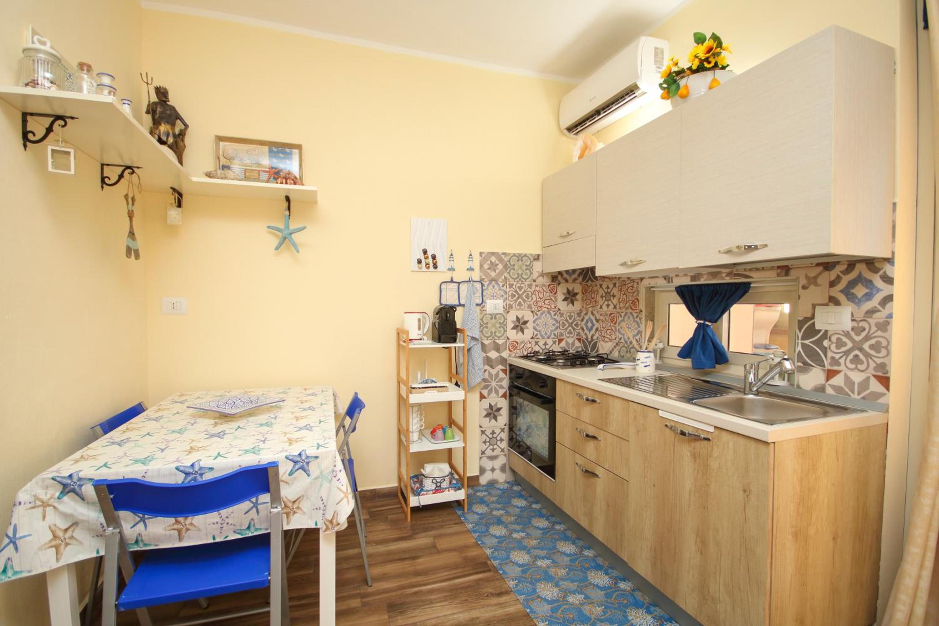 One-Bedroom House photo 2