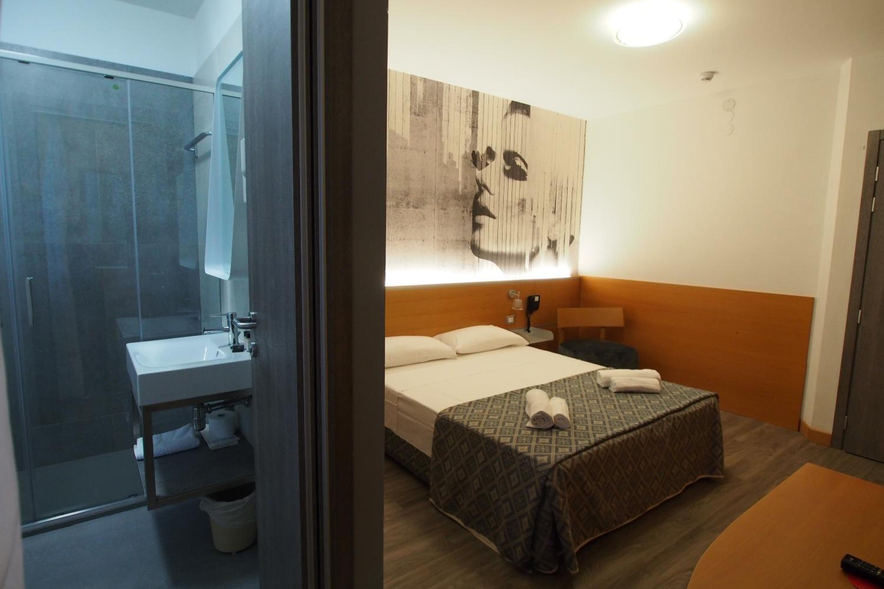 Double Room with Balcony photo 1