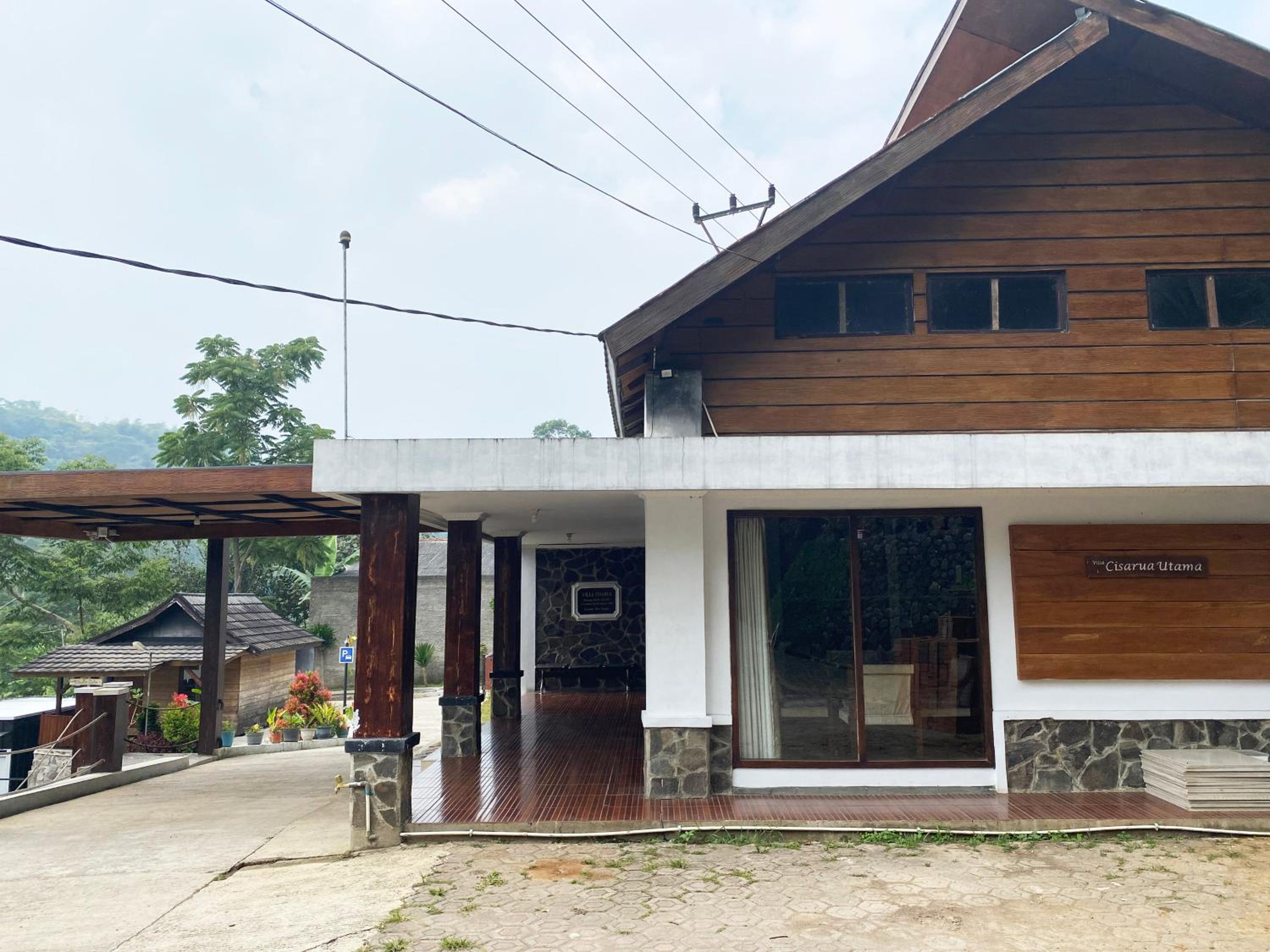 Family Bungalow photo 2